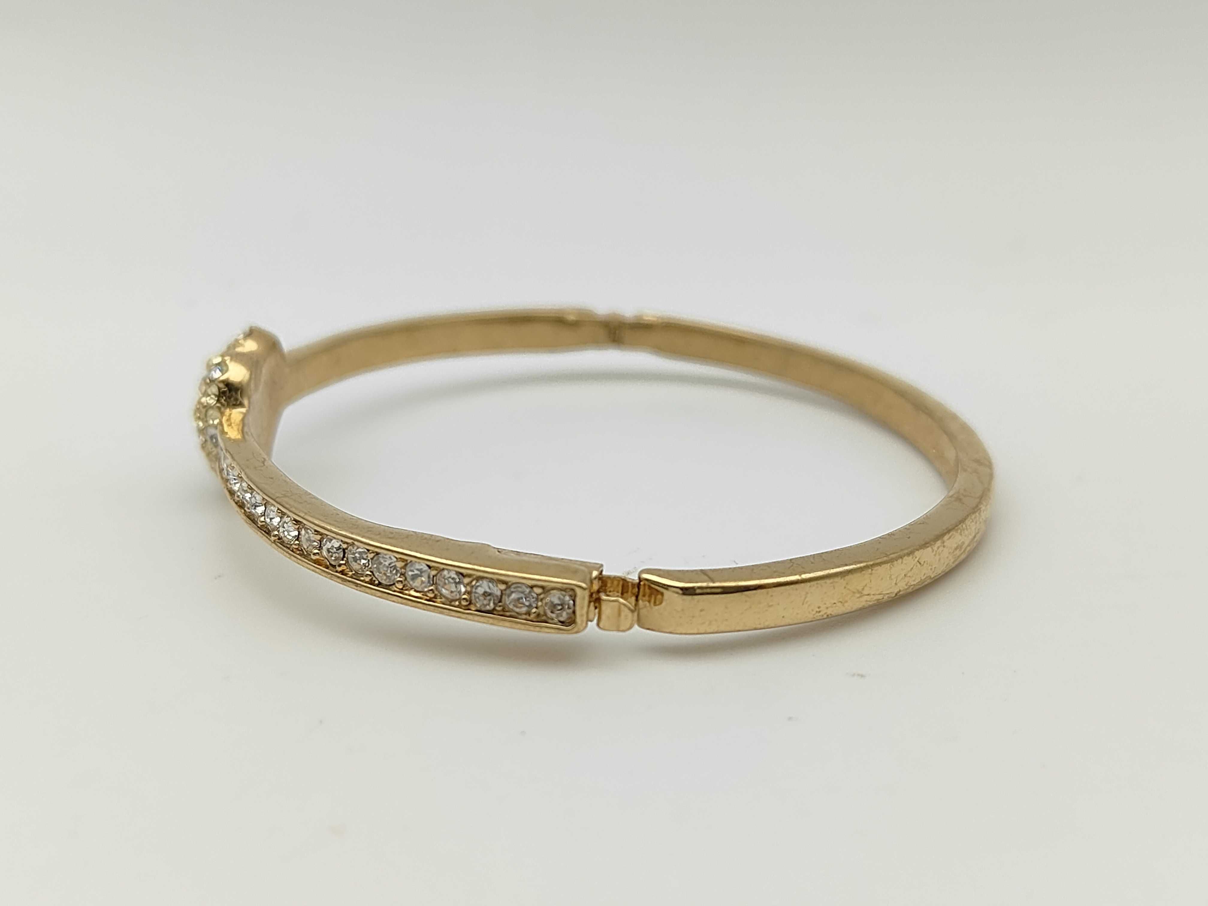 Heart Rhinestone Gold Bangle Bracelet (Bracelet/Bangle) — view 5