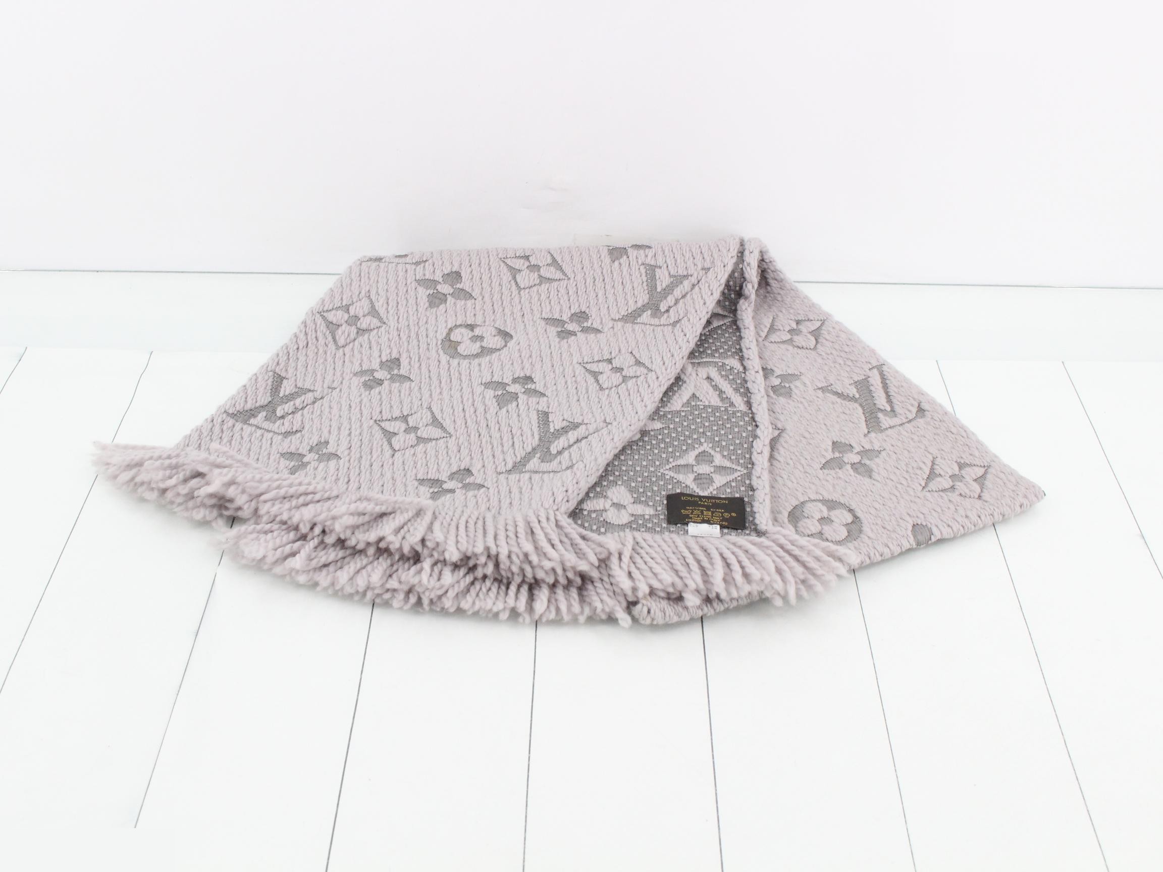 Monogram scarf, Echarpe logomania, gray. — view 2