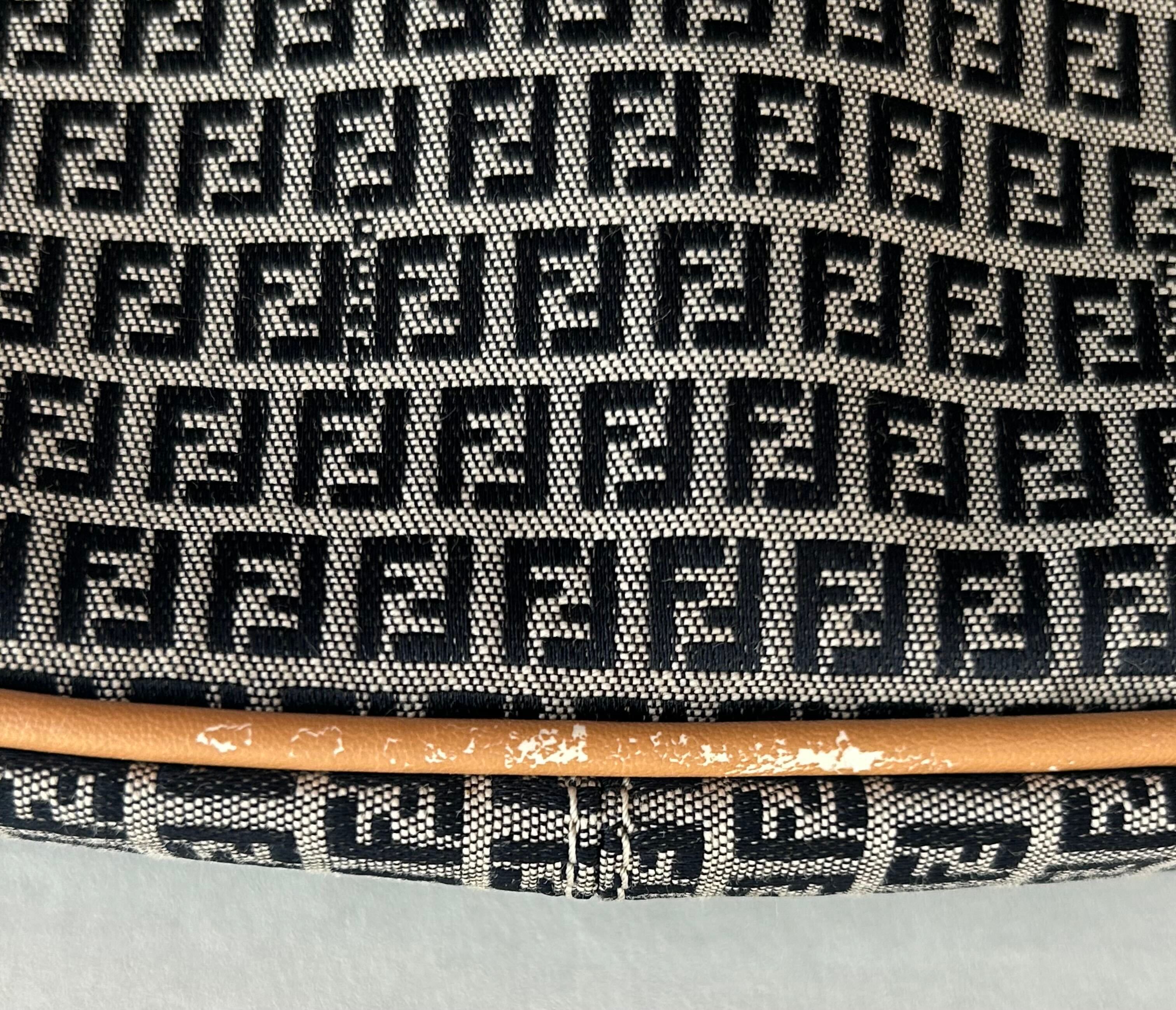 Zucchino Shoulder Bag — view 12