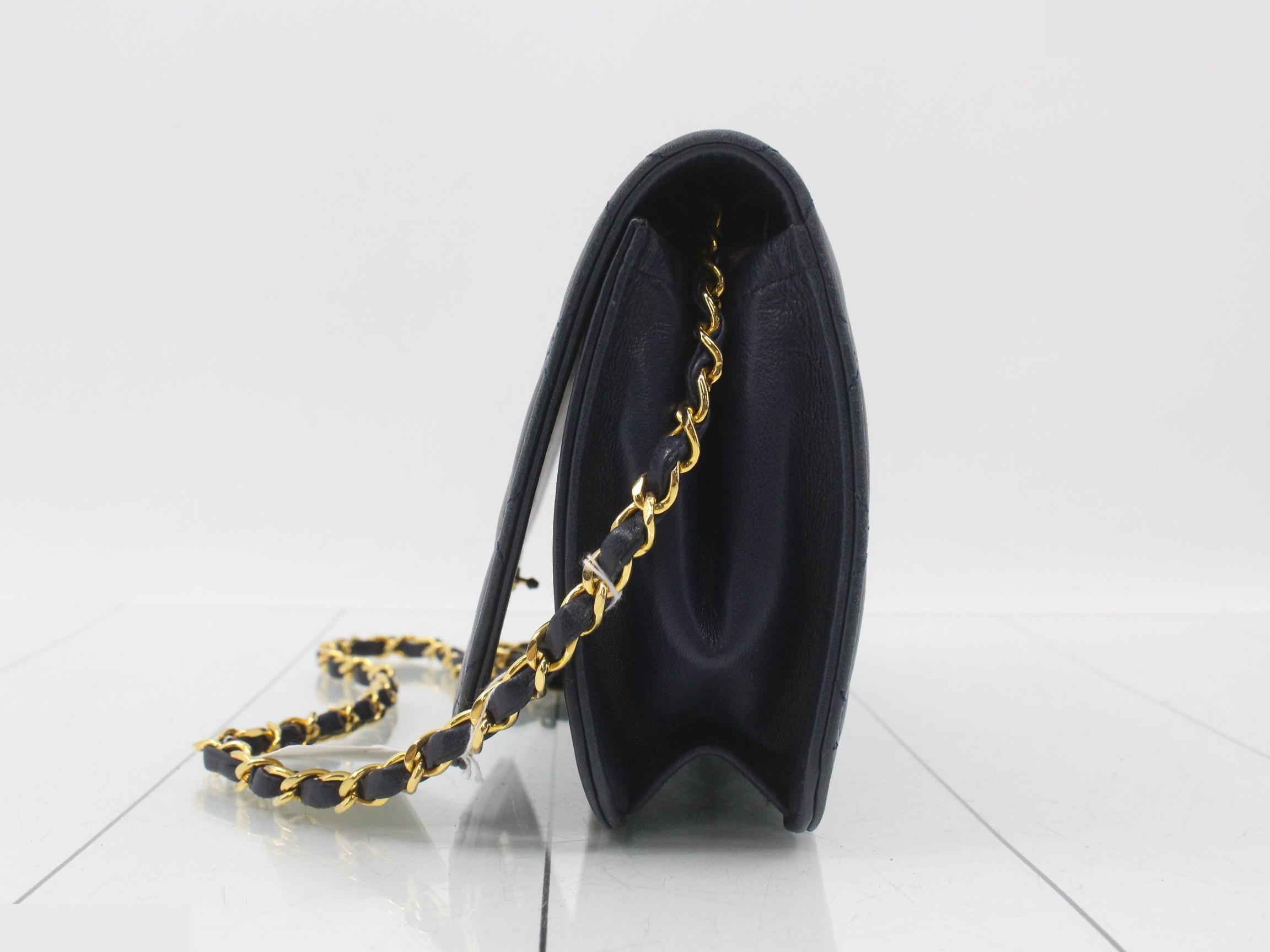 Matelassé Shoulder Bag — view 3