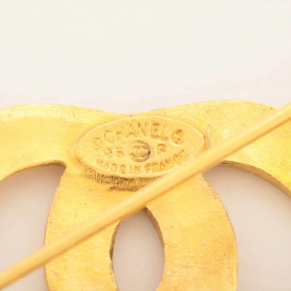 Coco Mark 95P Brooch, GP Gold. Shows signs of wear, — view 4