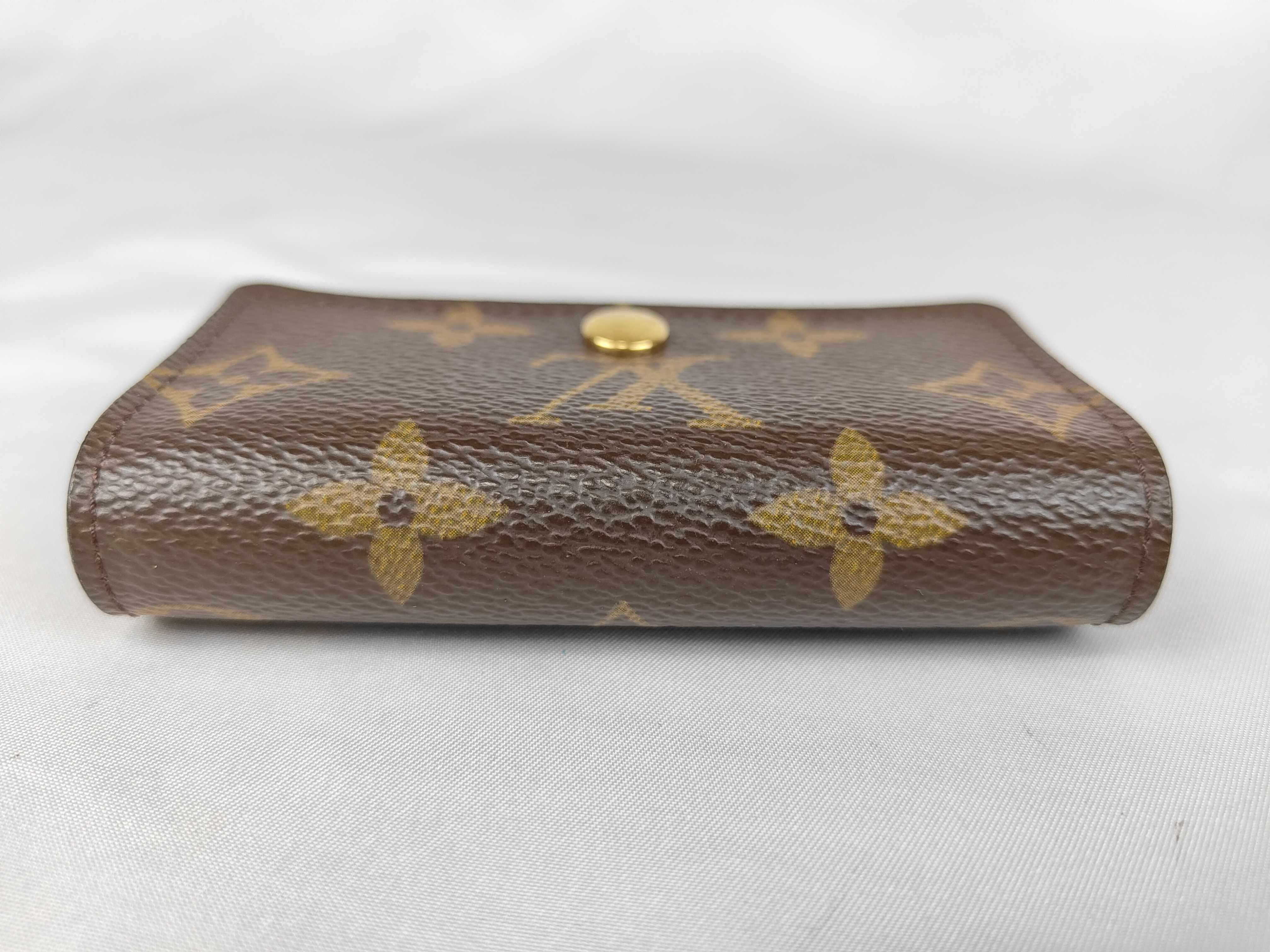 Monogram Portemonnaie Plat M61930 Coin Case — view 3