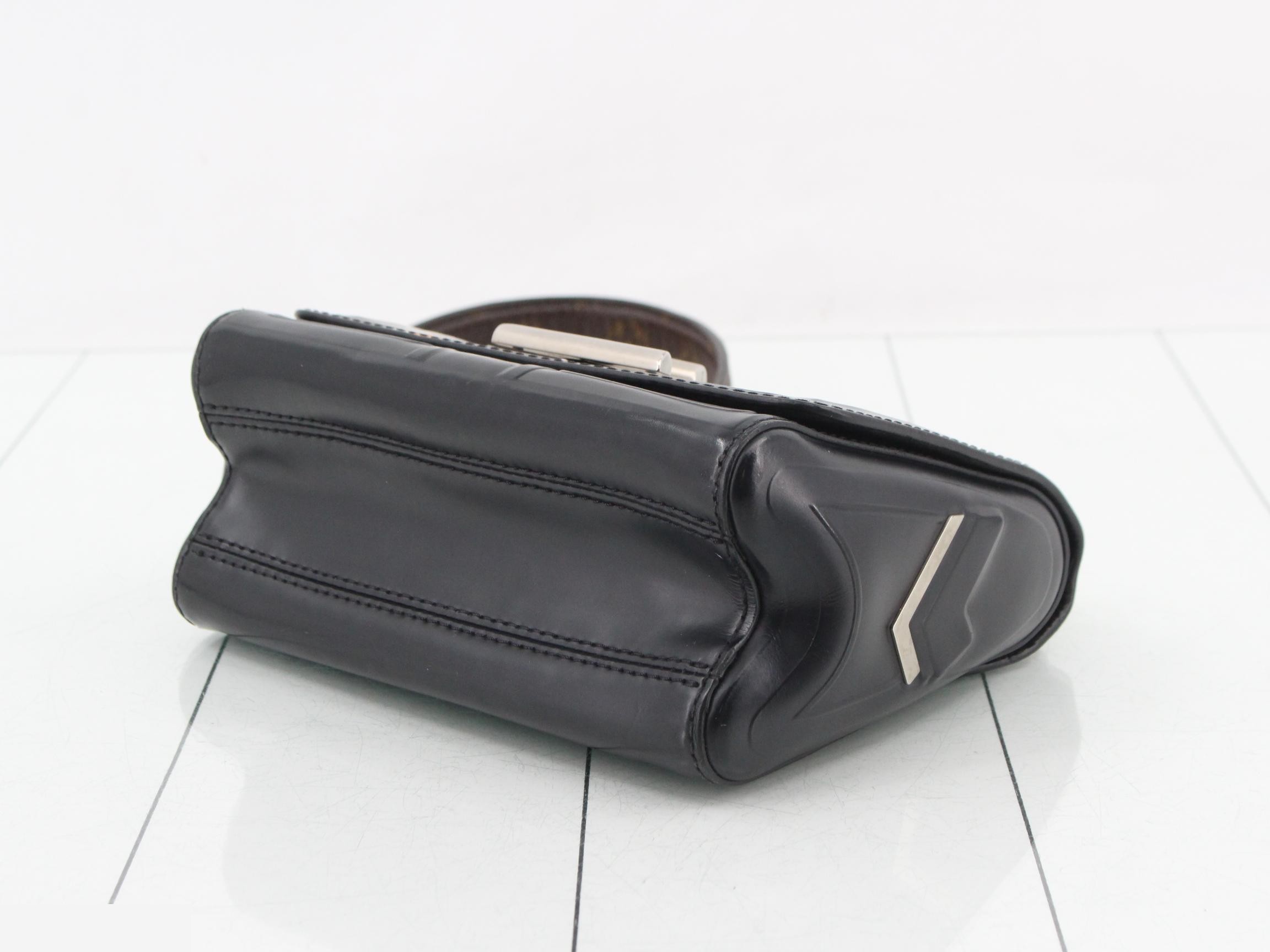 LV Twist Shoulder Bag — view 6