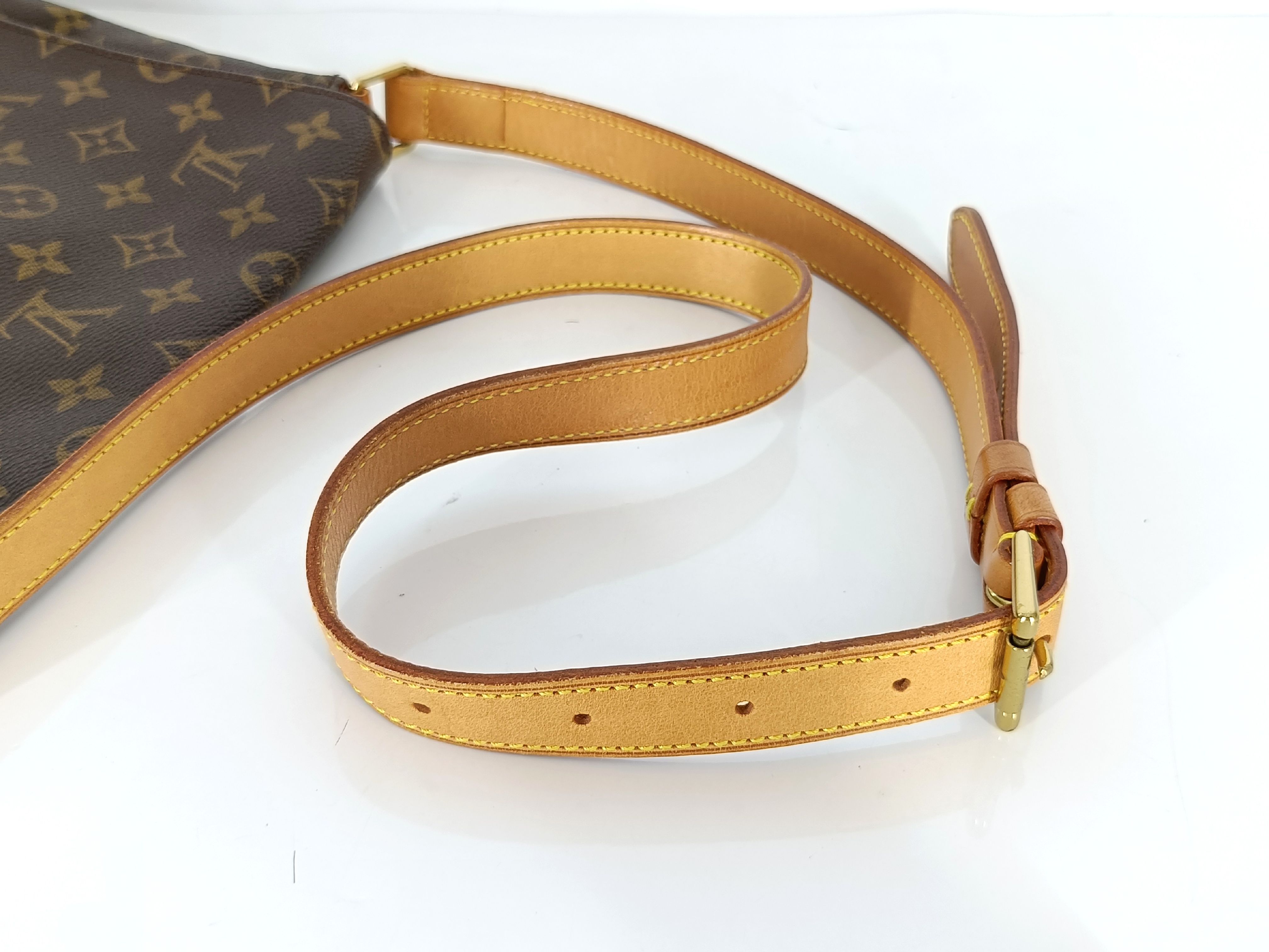 Monogram Musette M51256 AS1929 Brown Shoulder Bag — view 3