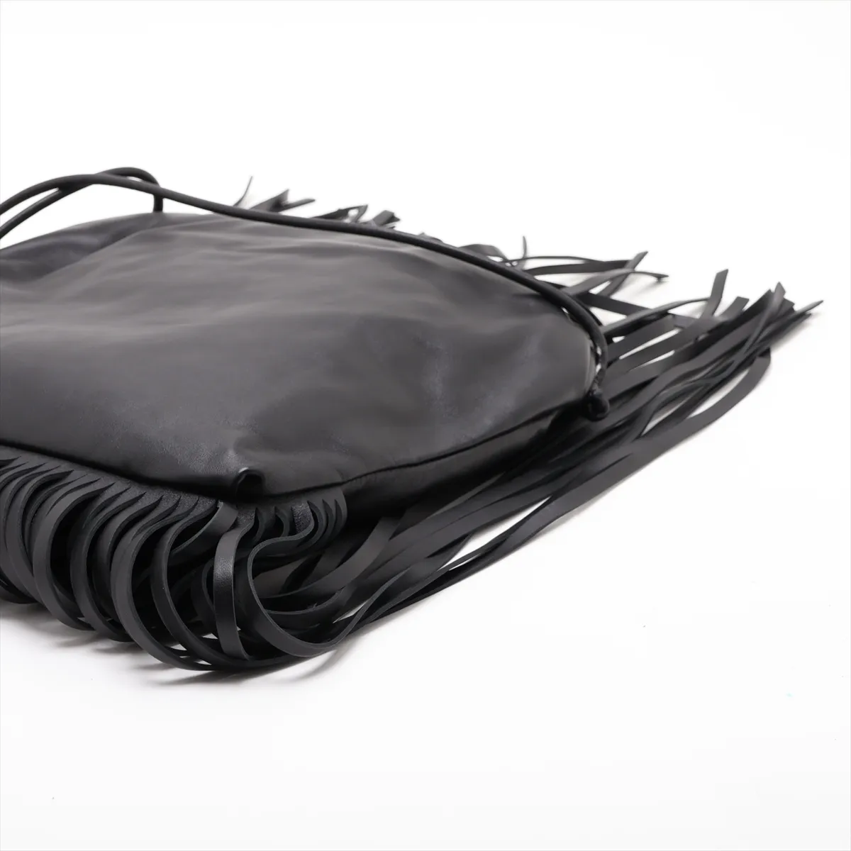 The Fringe Pouch Leather Shoulder Bag Black — view 3