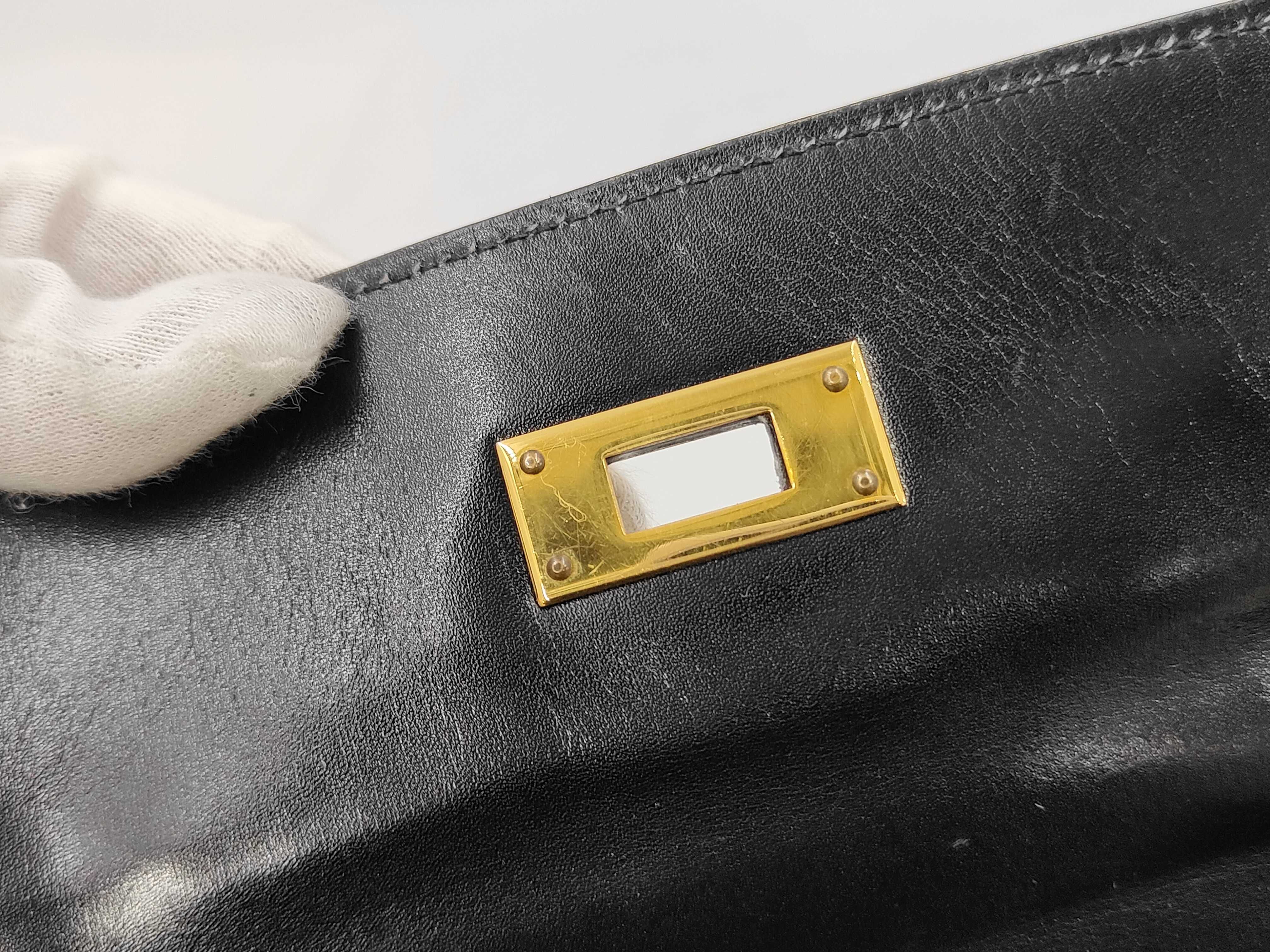 OP-00039 Hermes Kelly 28 Black Gold Hardware U Stamp Handbag — view 12