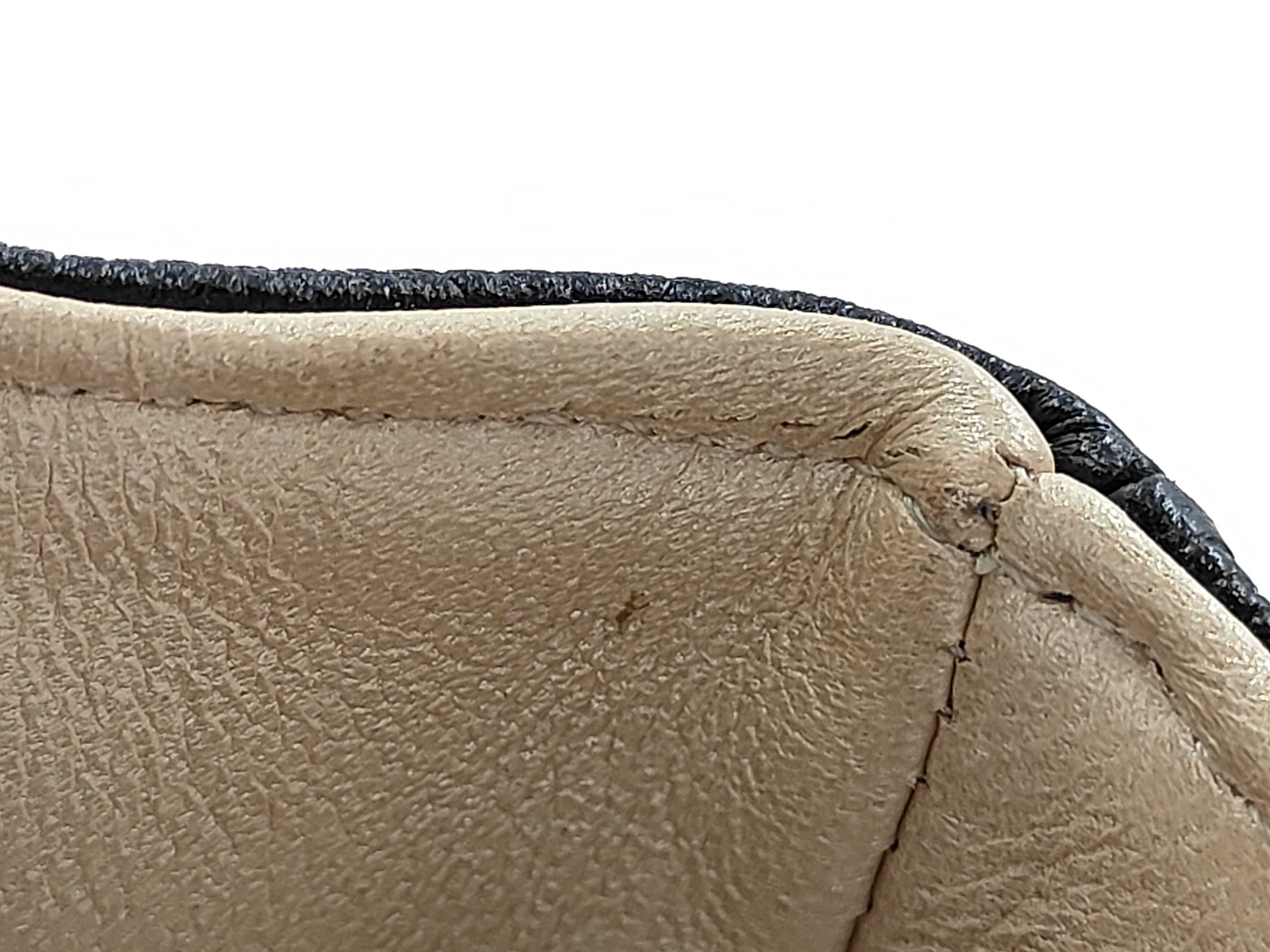 Matelassé Coco Mark Caviar Skin Chain Shoulder Bag — view 13