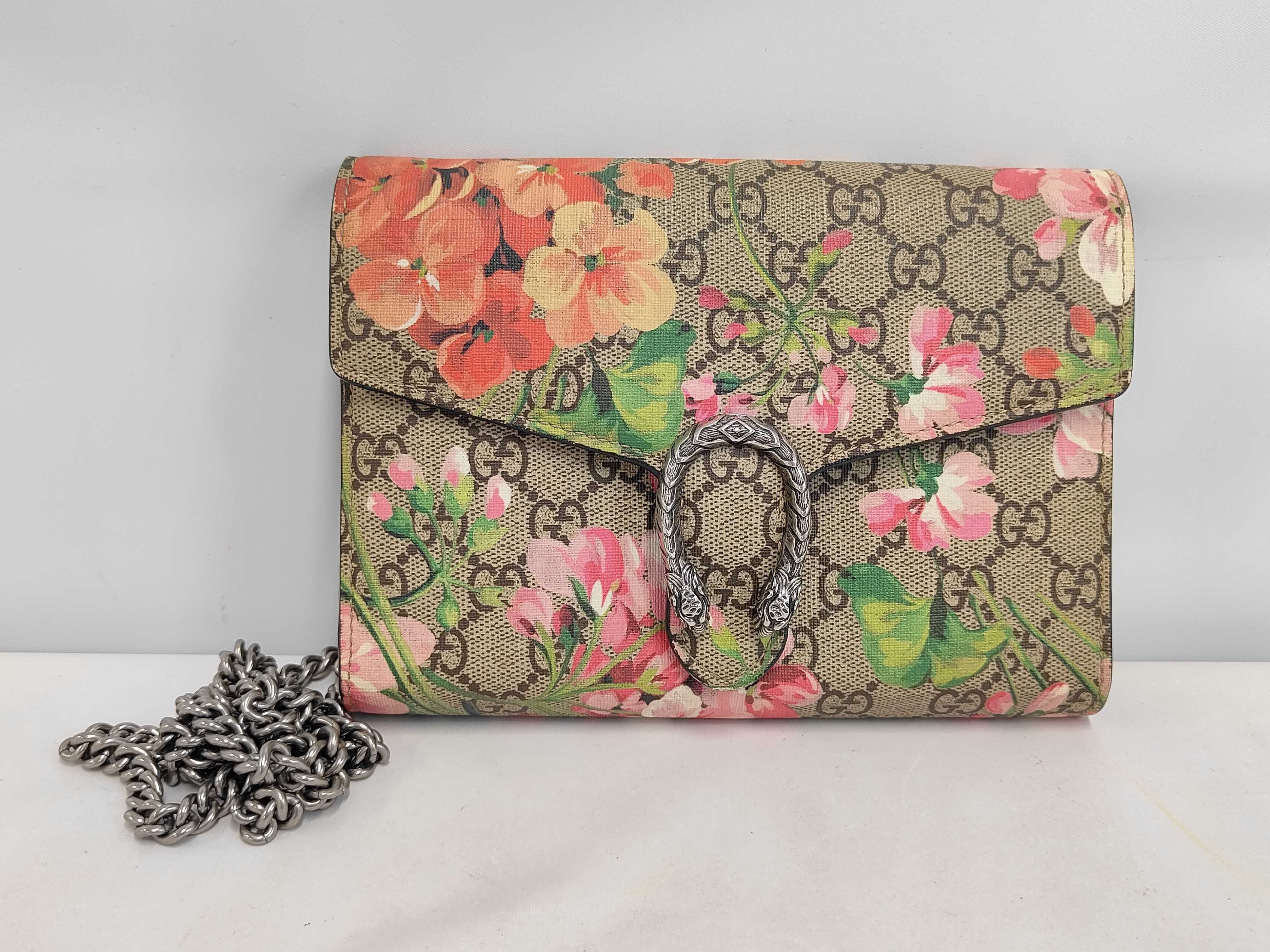 Chain Shoulder Bag 401231