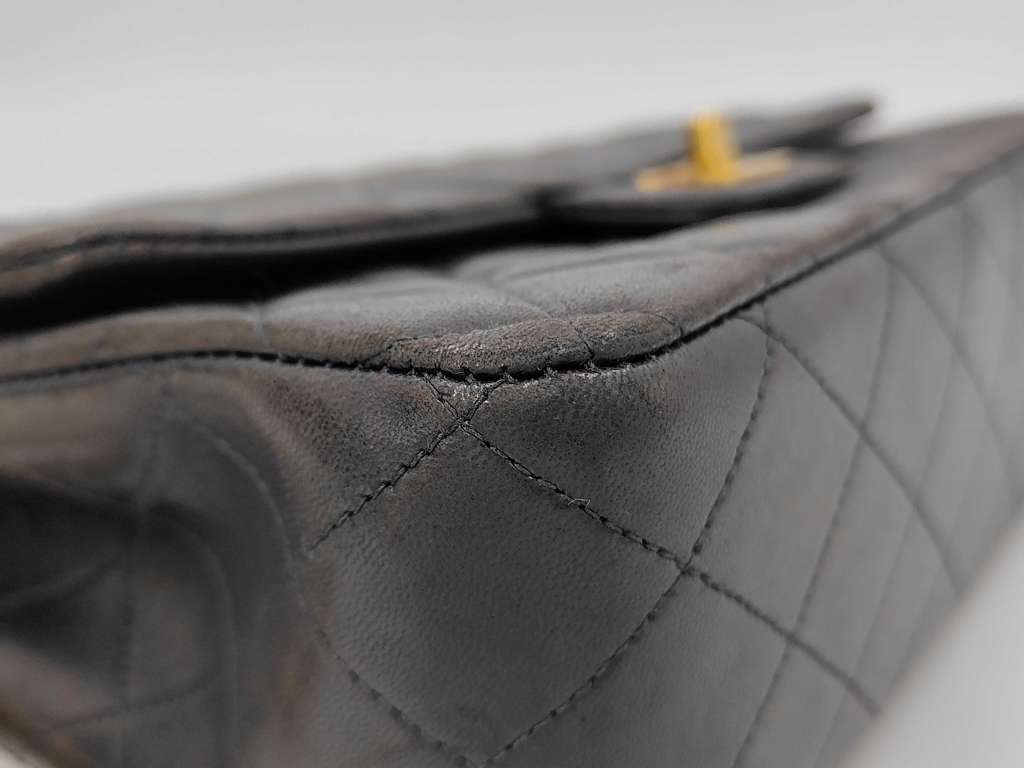 Matelassé 25 Double Flap Lambskin Chain Shoulder Bag (Serial No. 3) — view 5