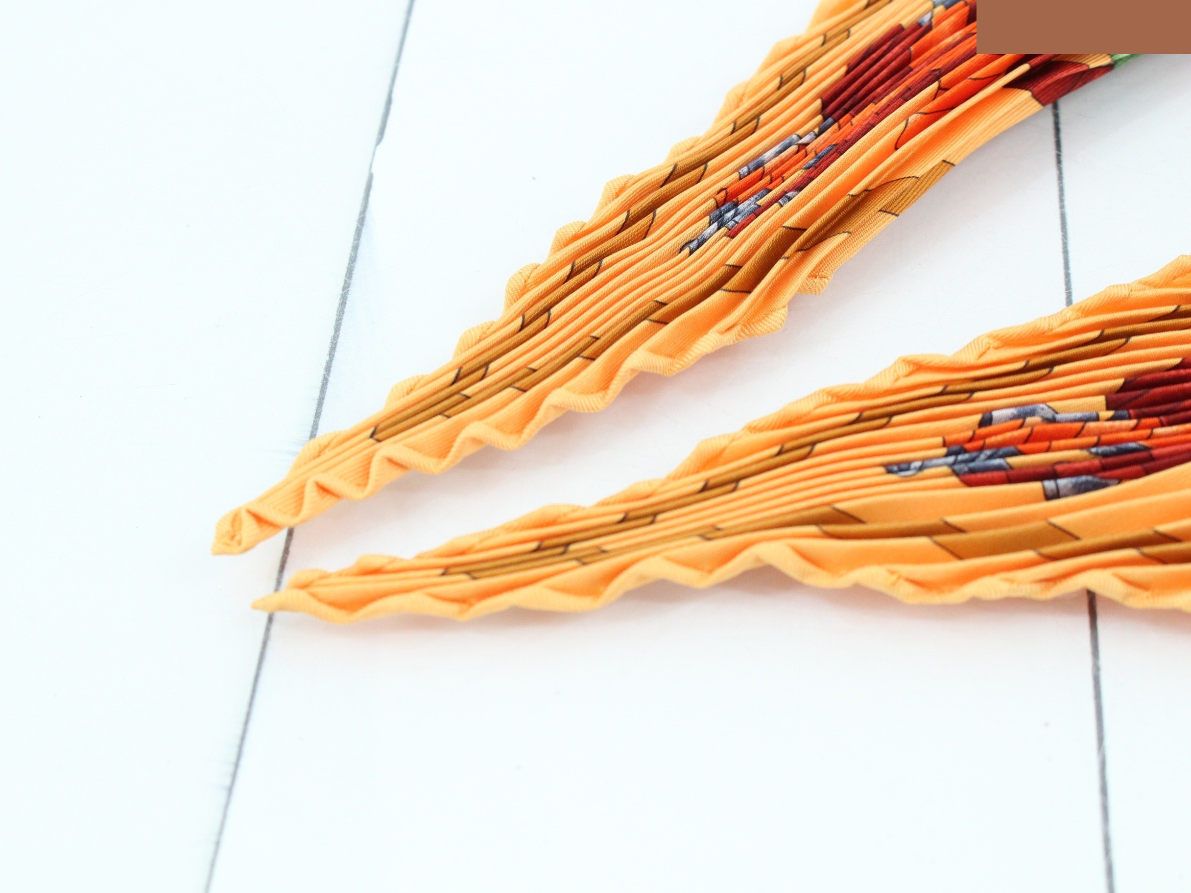 Carre 90 Scarf — view 3