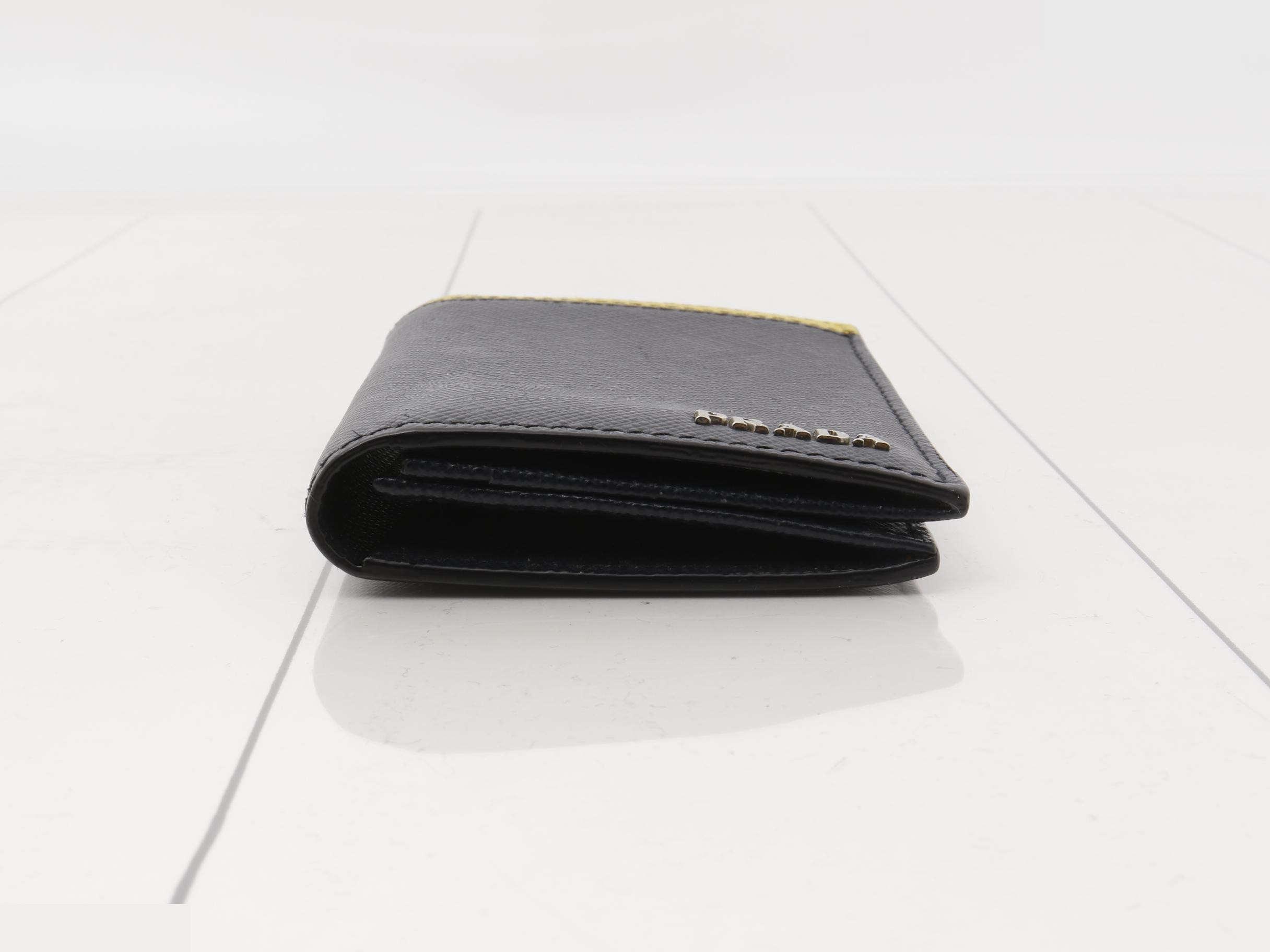 Other items: Bags, notebook covers, card cases, etc. — view 3