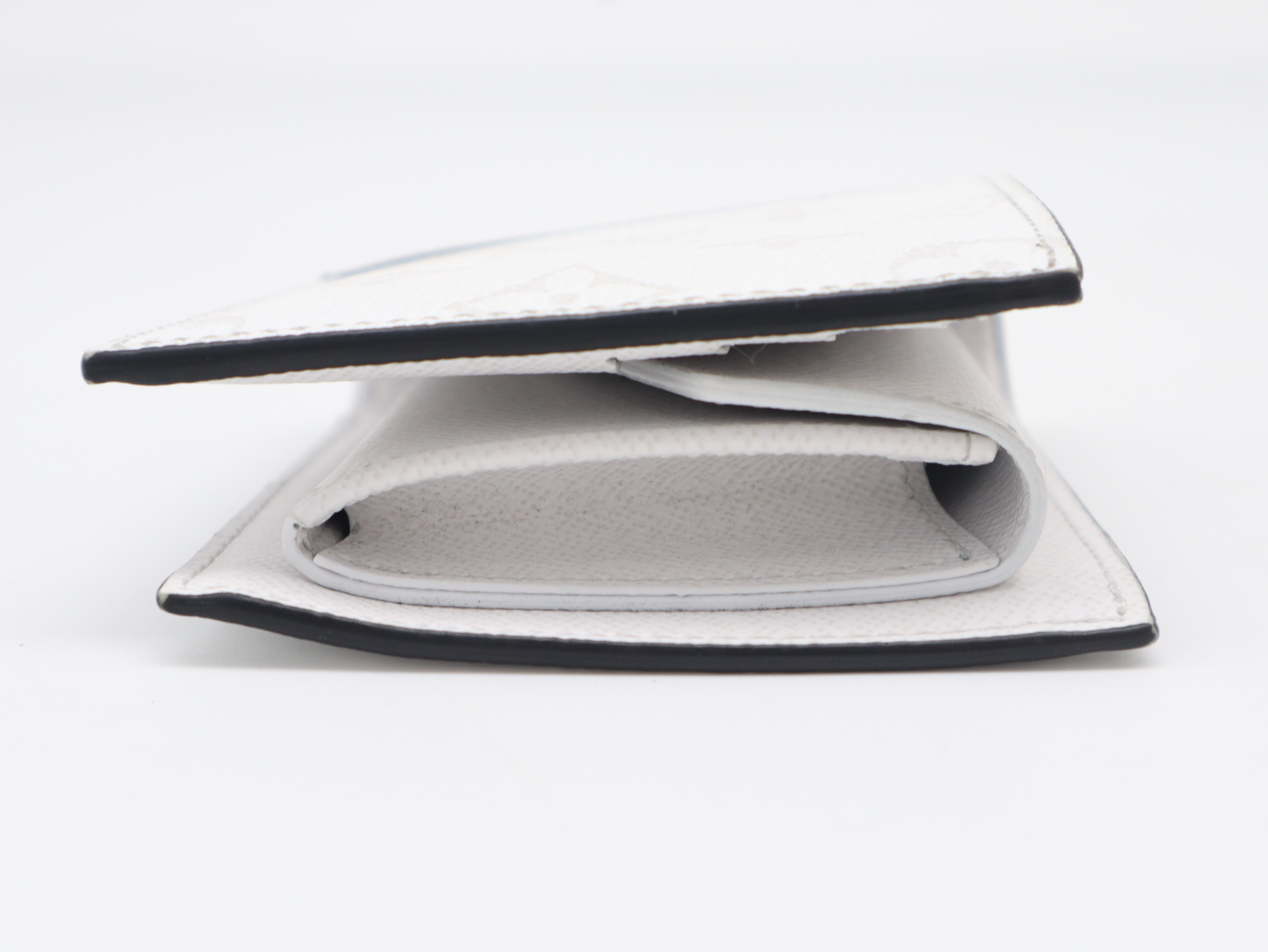 M28395 Taigarama Portefeuille Marco NM RFID-enabled wallet (tested and confirmed to work) — view 5