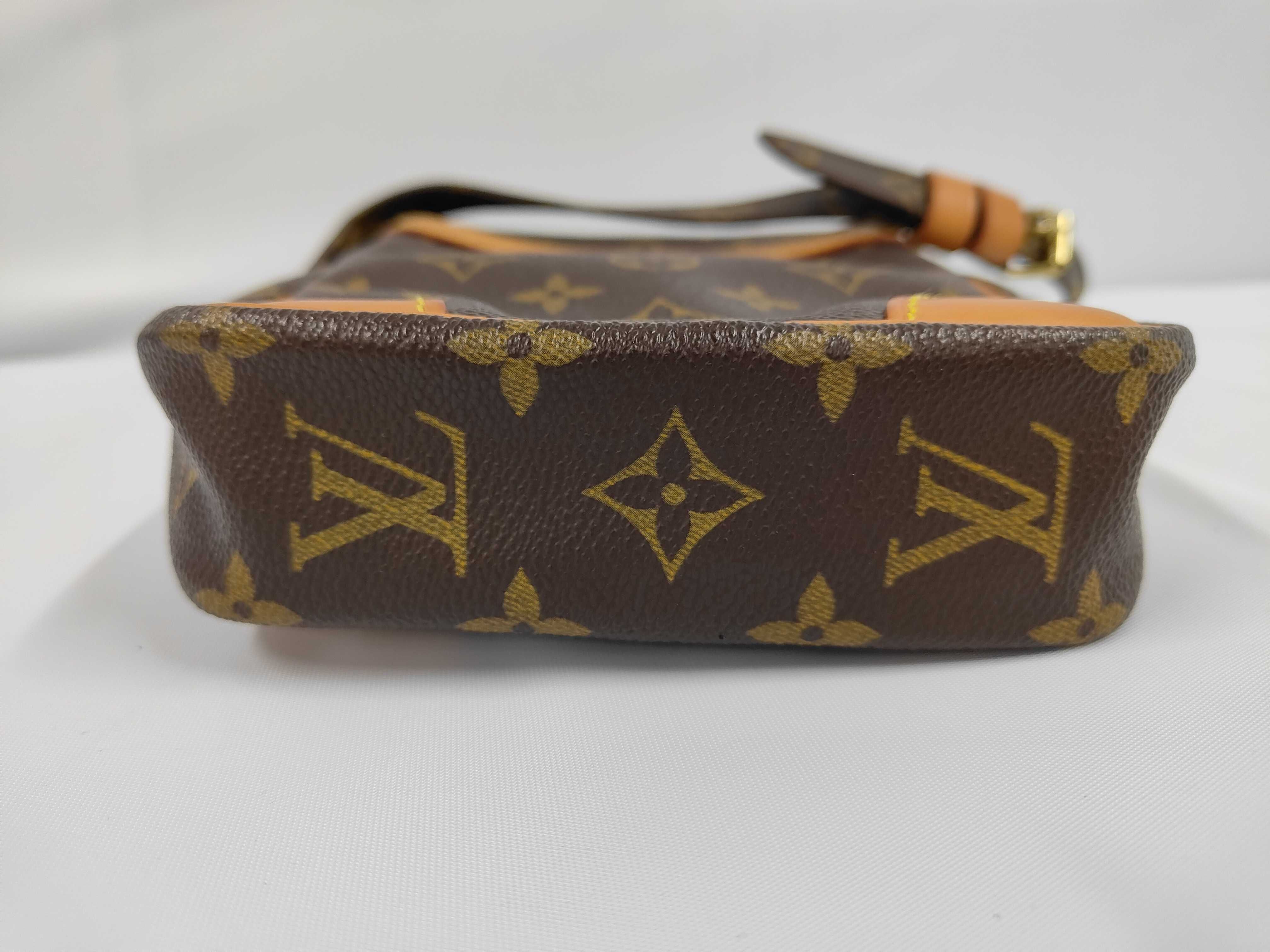 Monogram Danube Shoulder Bag M45266 SL0091 Shoulder Bag — view 3