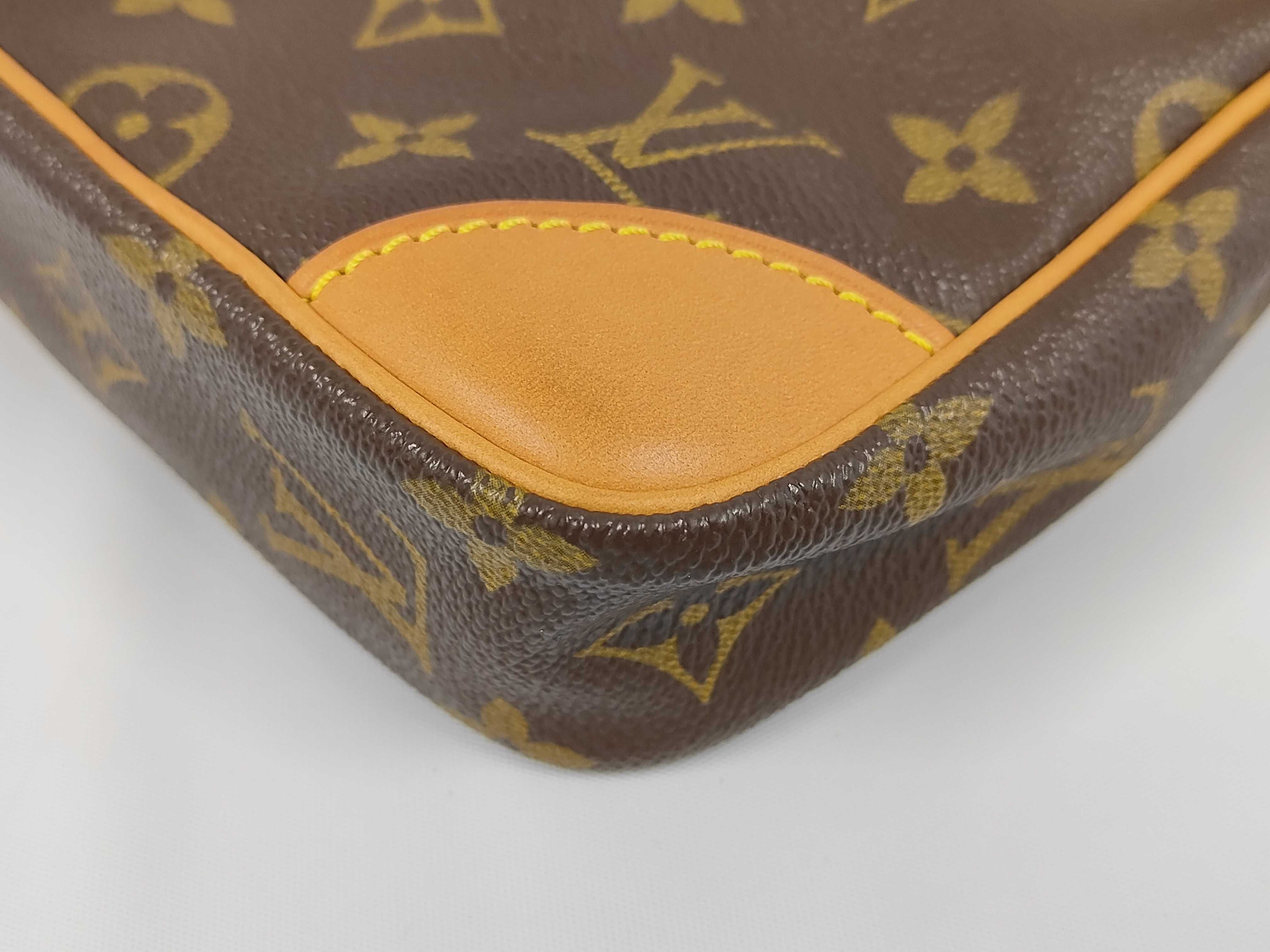 Monogram Danube Shoulder Bag M45266 SL0091 Shoulder Bag — view 4