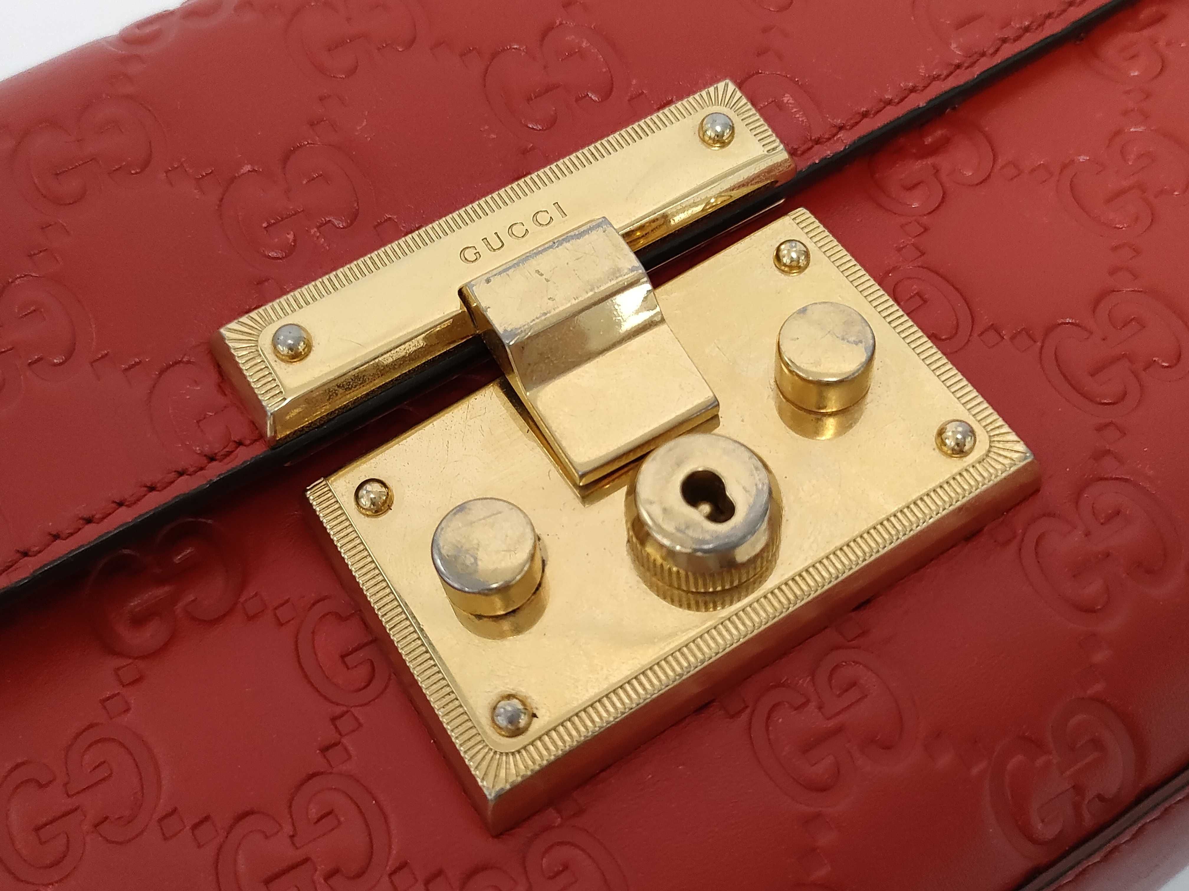 Guccissima Gucci Padlock Chain Shoulder Bag — view 8