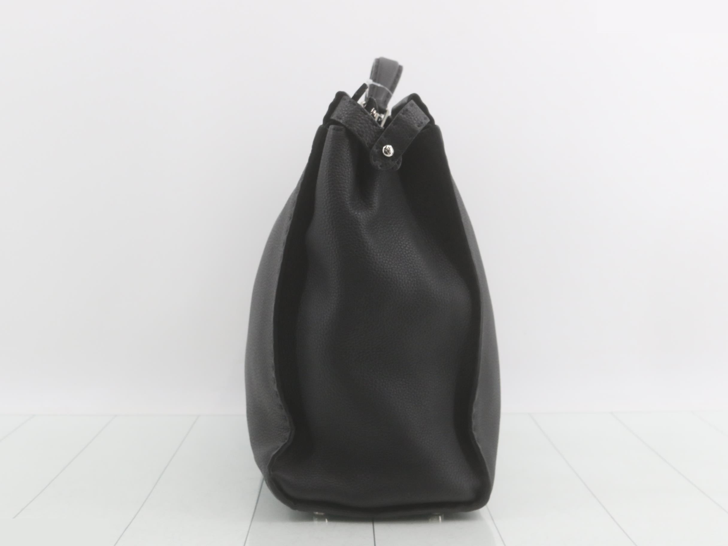 Peekaboo Selleria 3-Way Handbag, Black — view 4