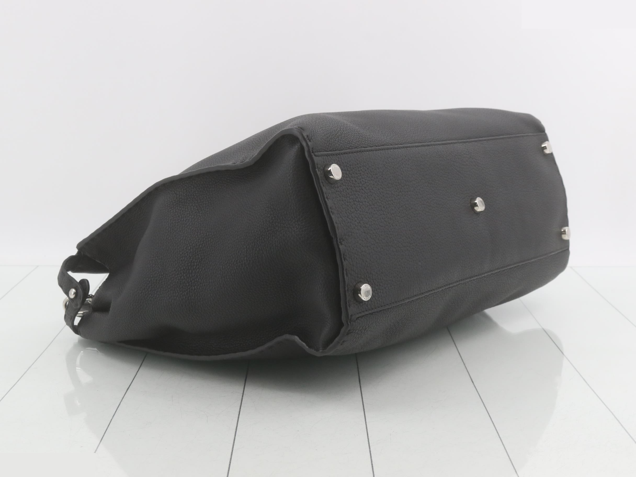 Peekaboo Selleria 3-Way Handbag, Black — view 5