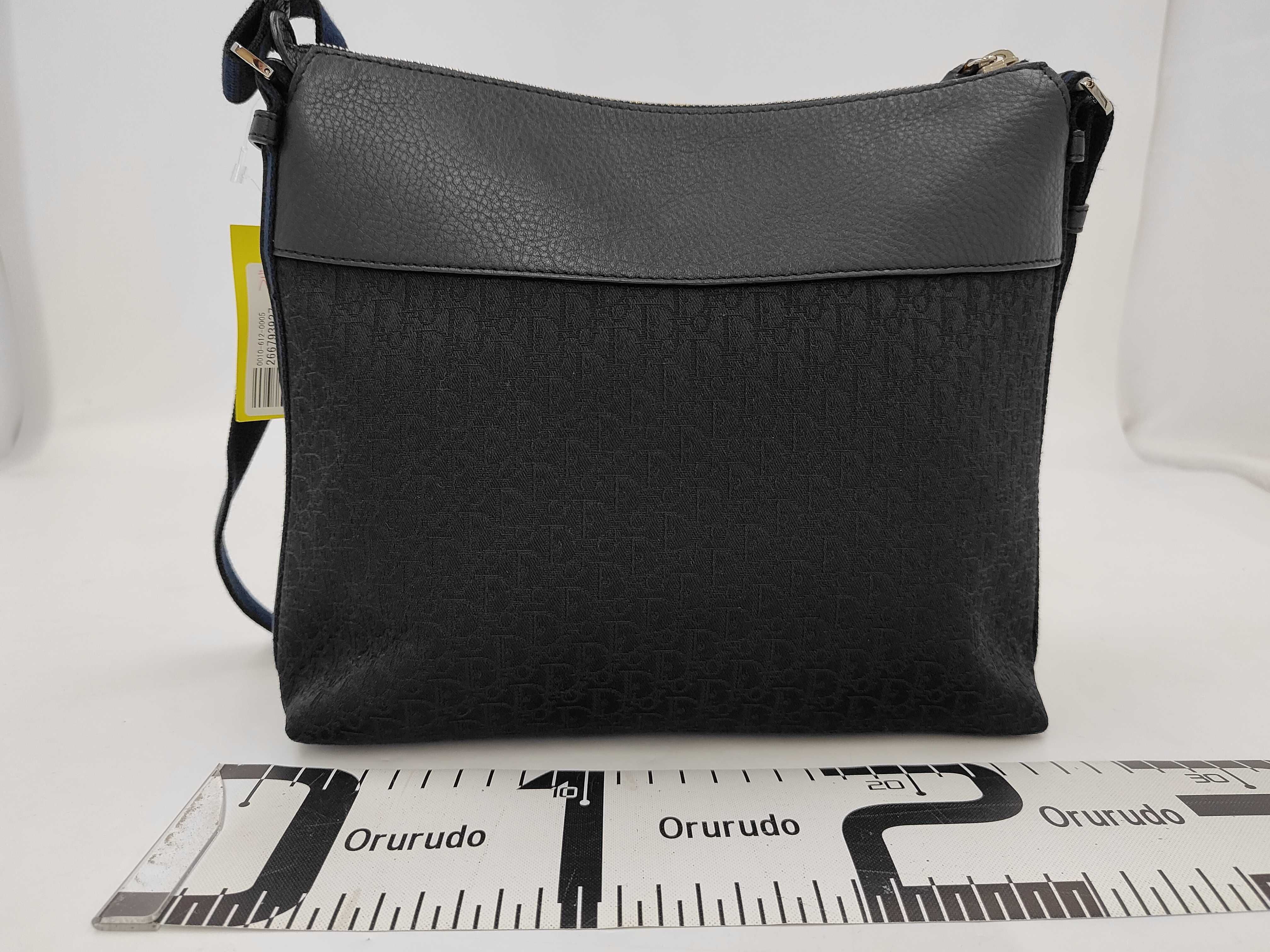 Trotter Canvas Shoulder Street Chic Tote Bag — view 2