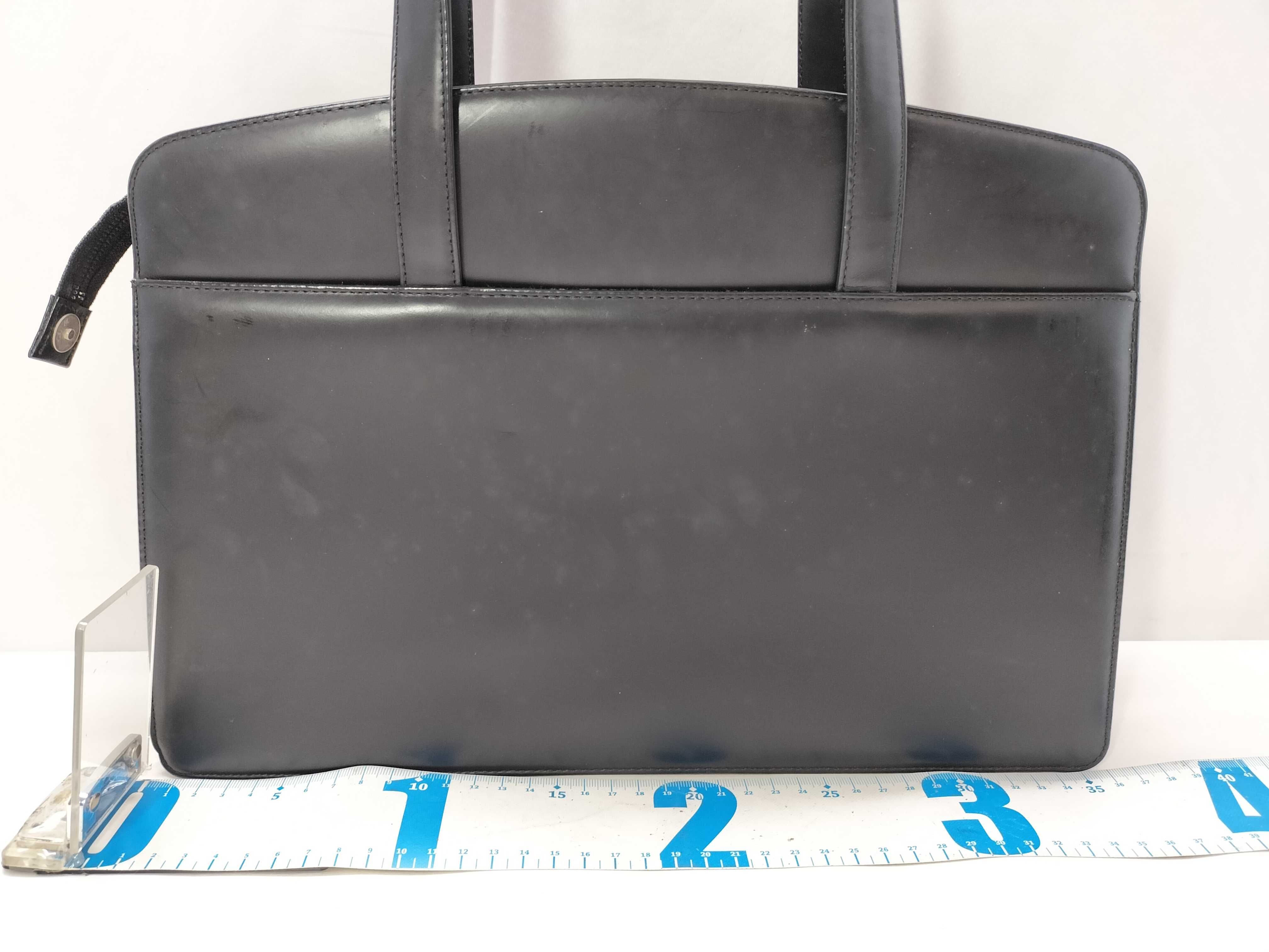 handbag (black) — view 2