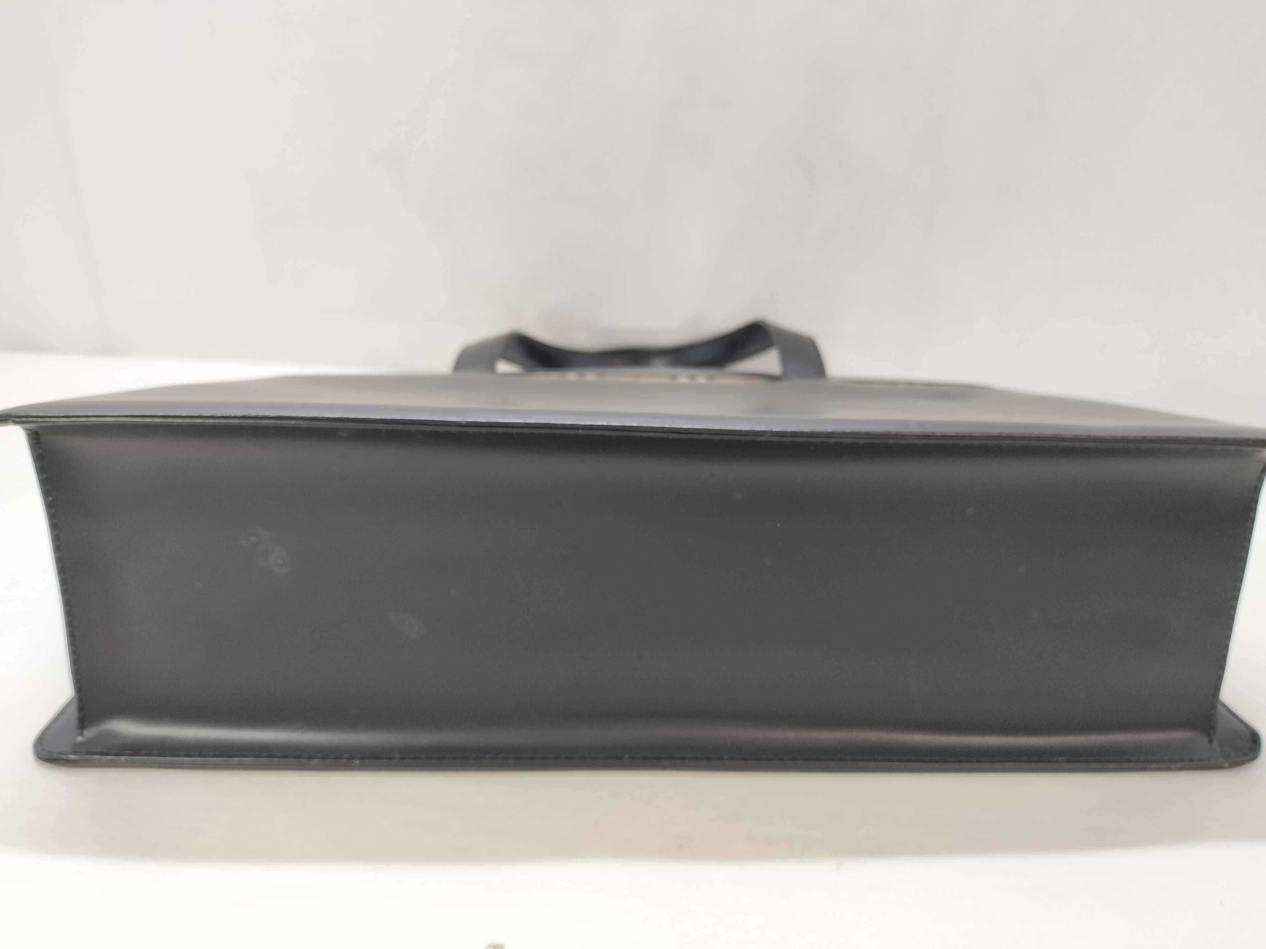 handbag (black) — view 14