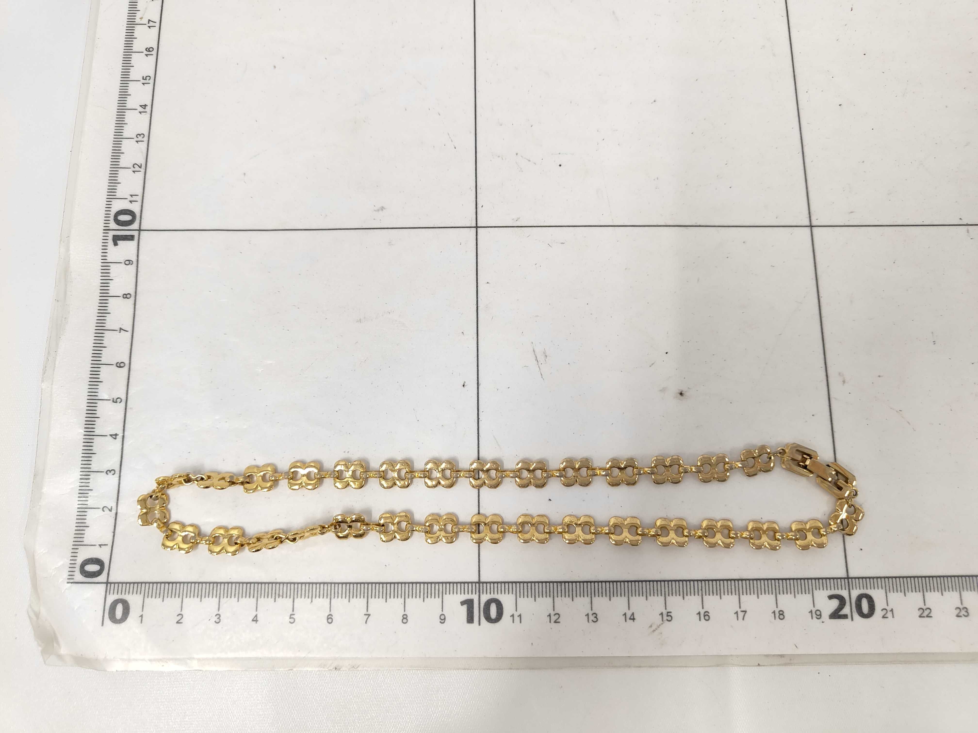 GG Logo Vintage Gold Necklace — view 9