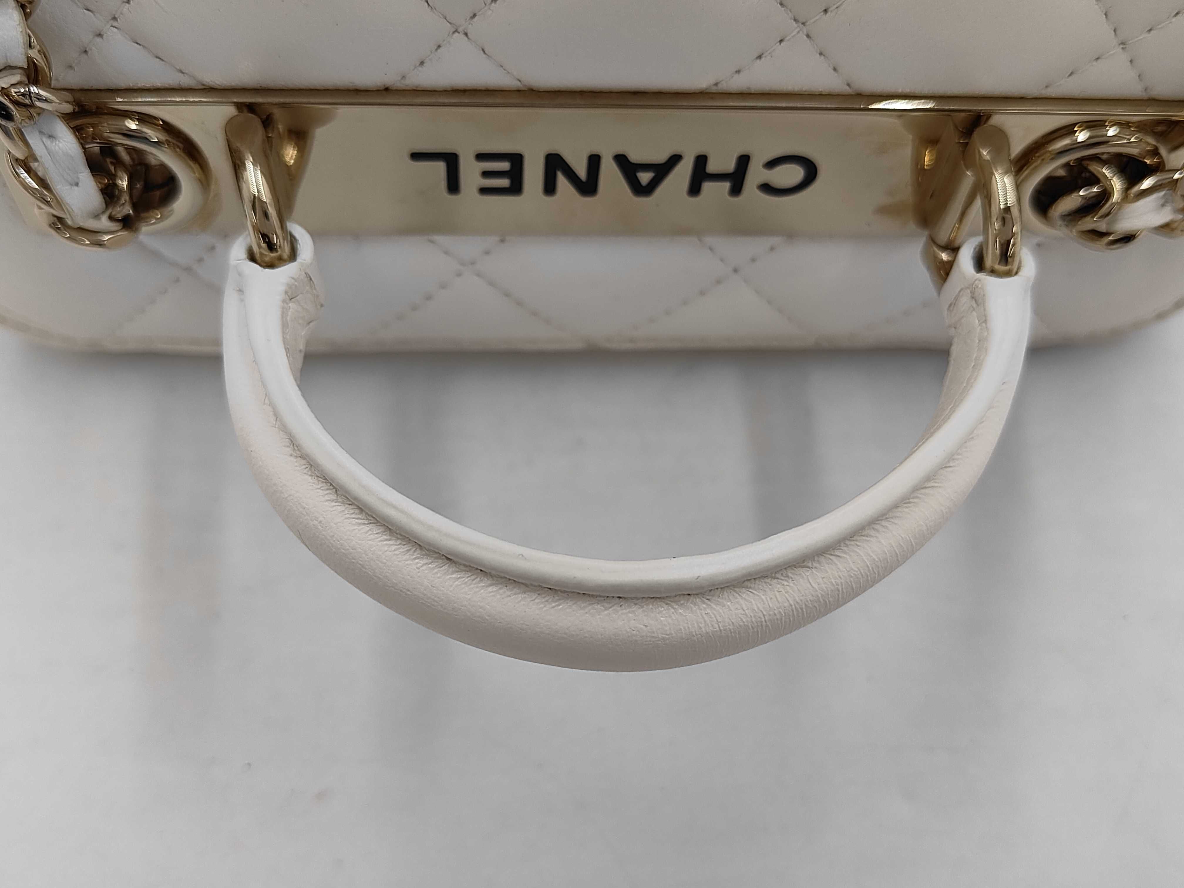 Vanity Bag Shoulder Bag — view 3
