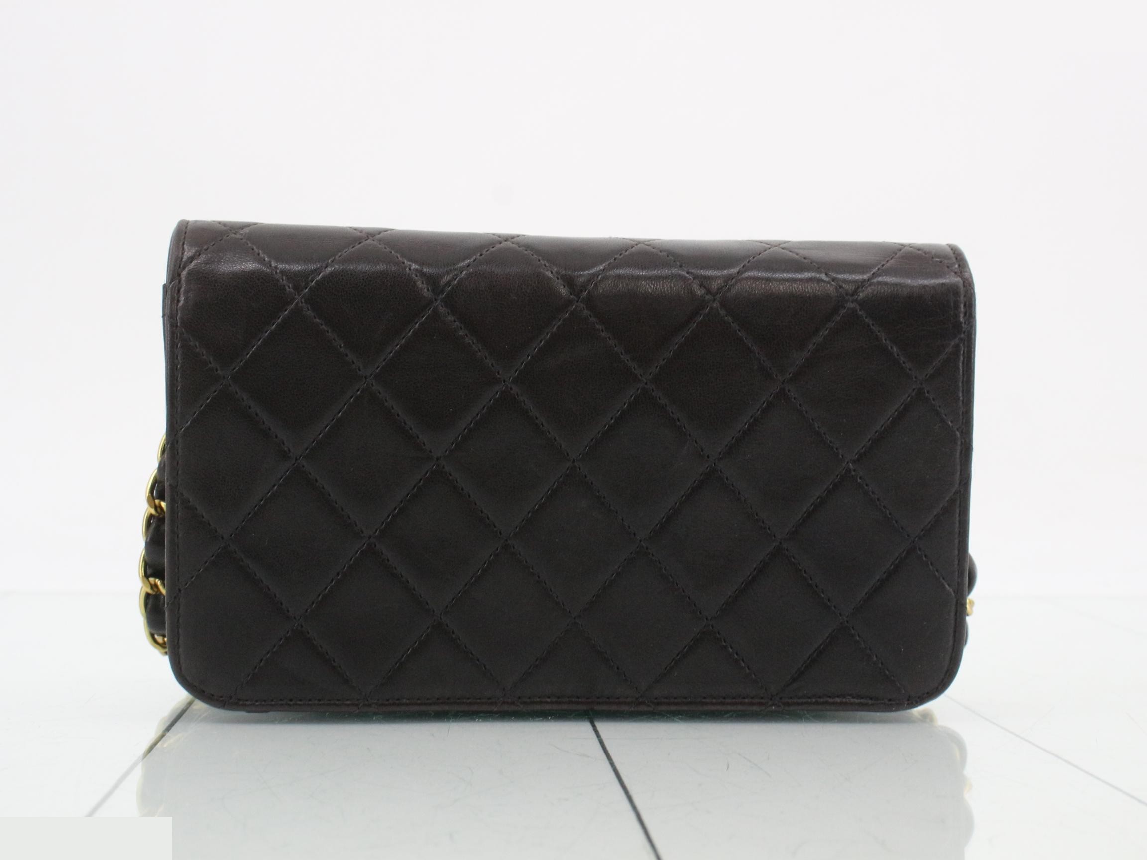 Matelassé (bag) - Chain shoulder bag — view 2