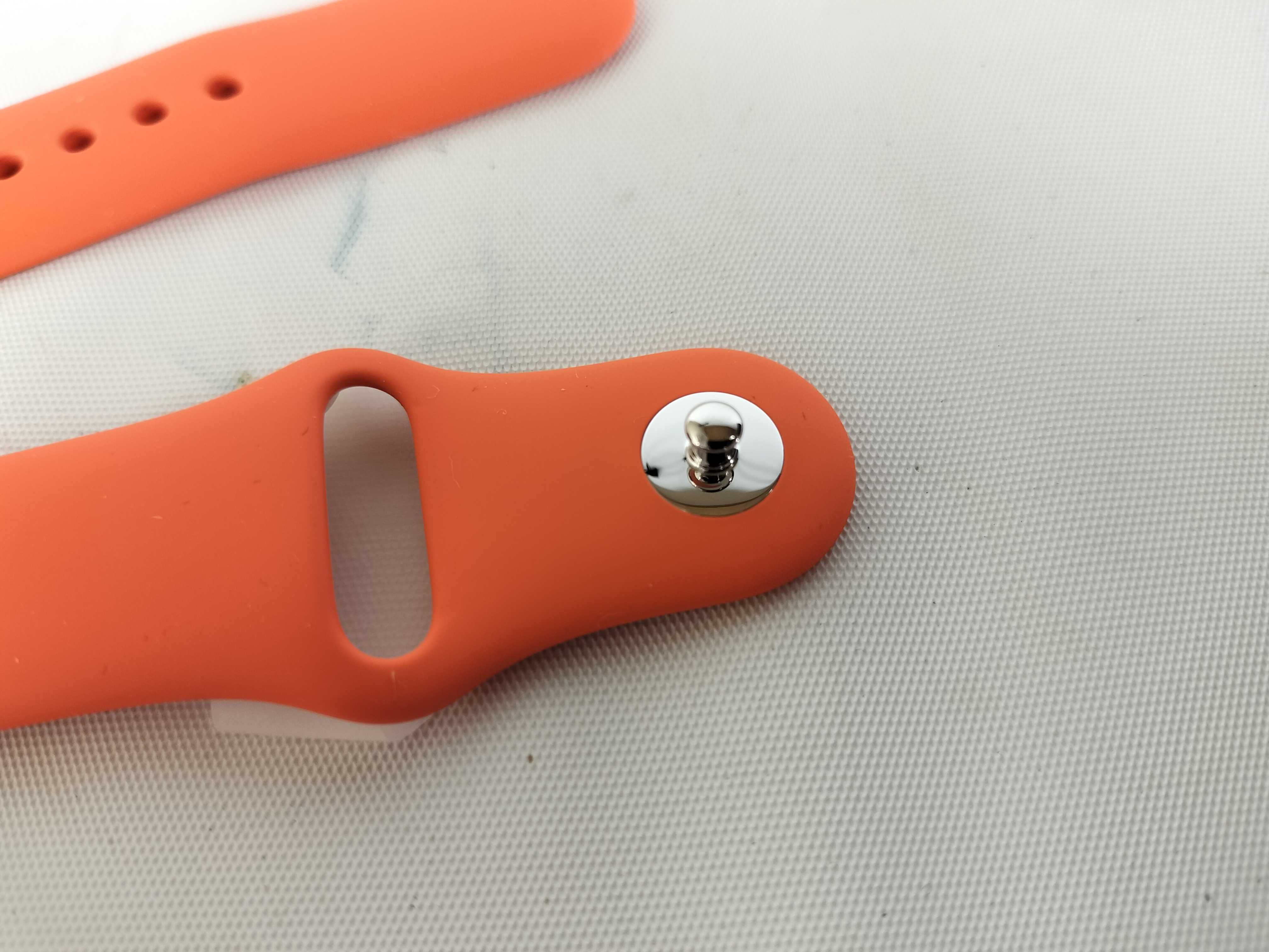 Apple Watch strap and other accessories — view 6