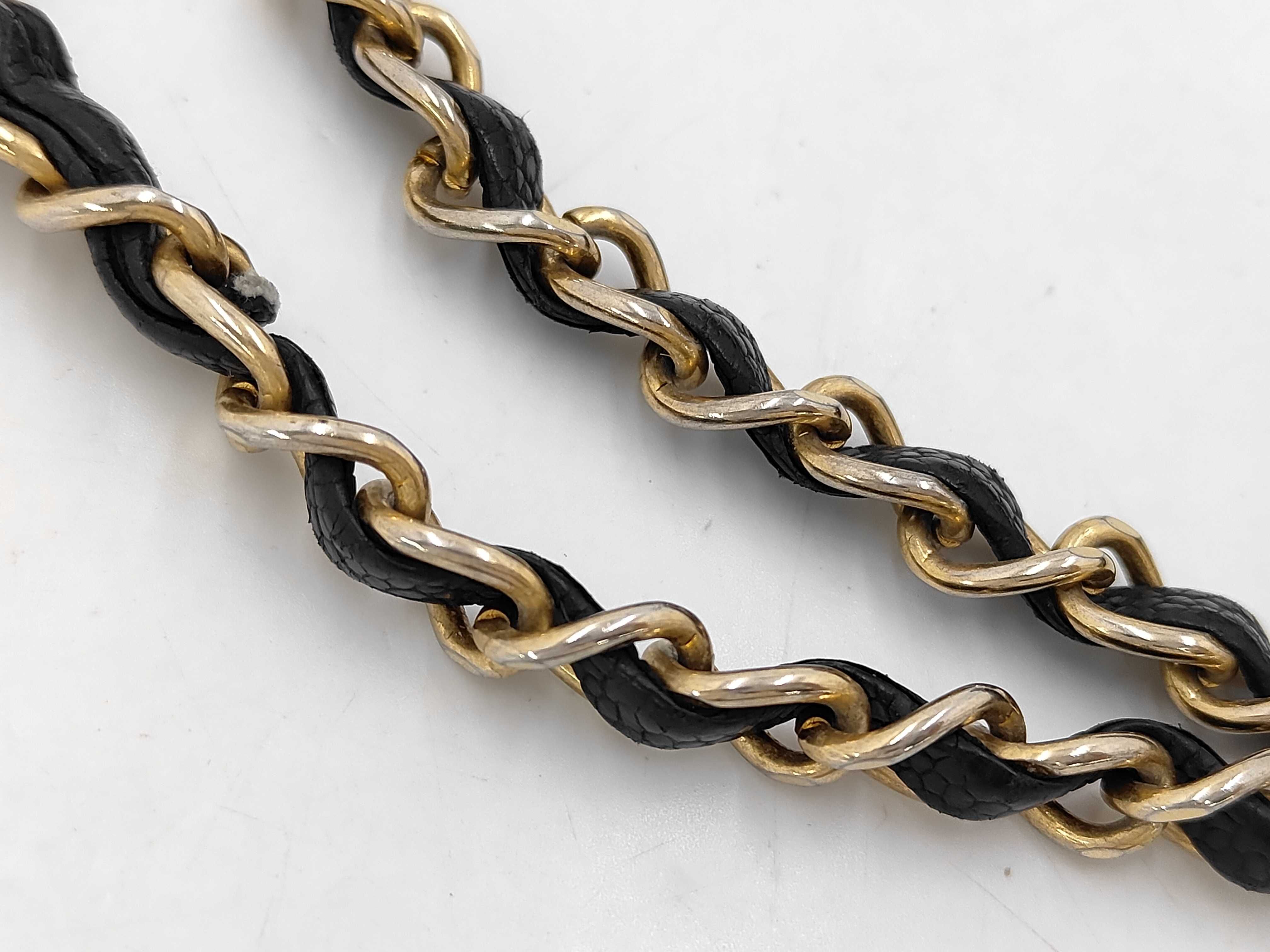 Caviar Skin Chain Shoulder Bag — view 7