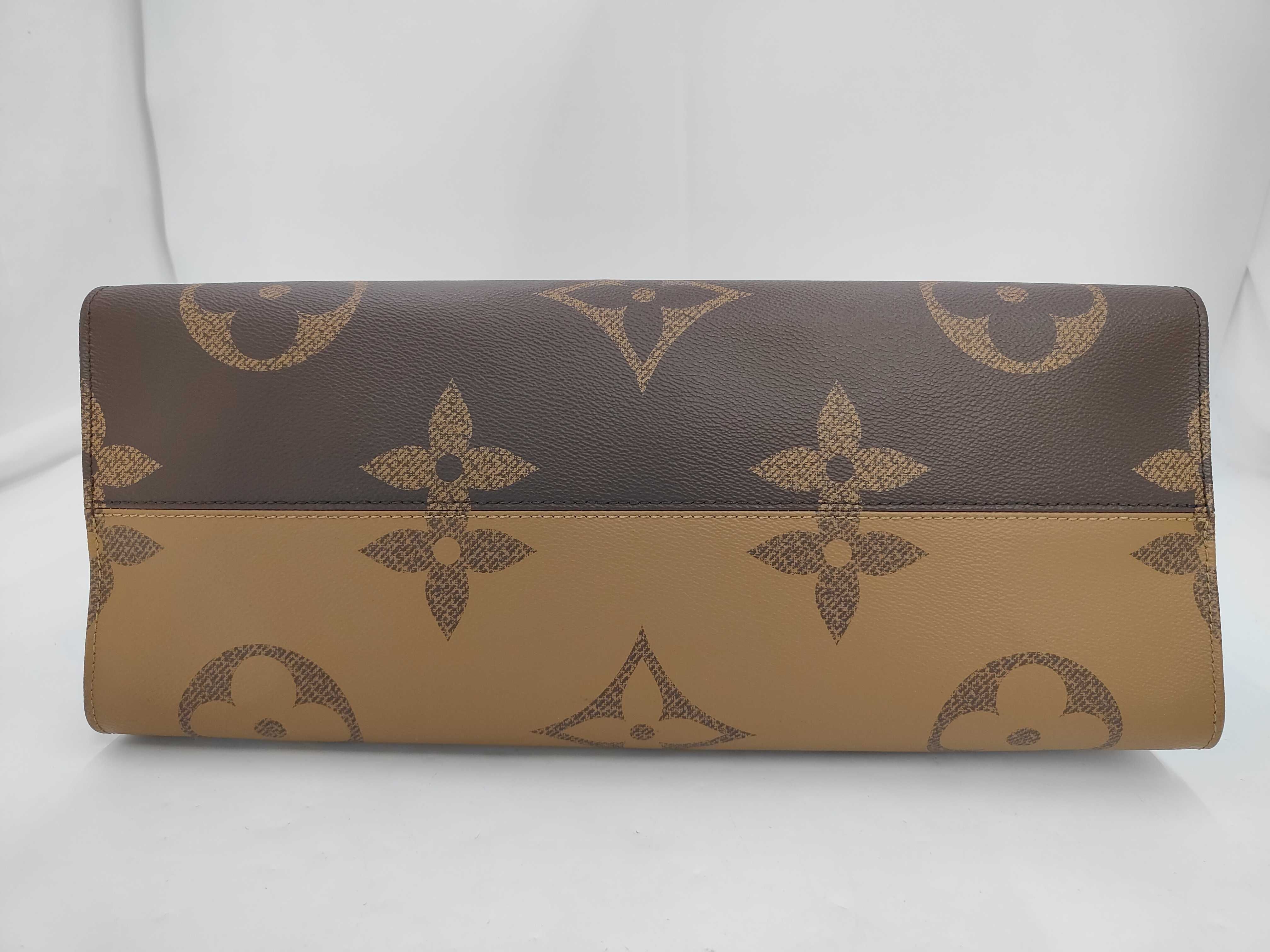 OnTheGo Brown x Caramel Monogram Large GM Chip Tote Bag — view 8