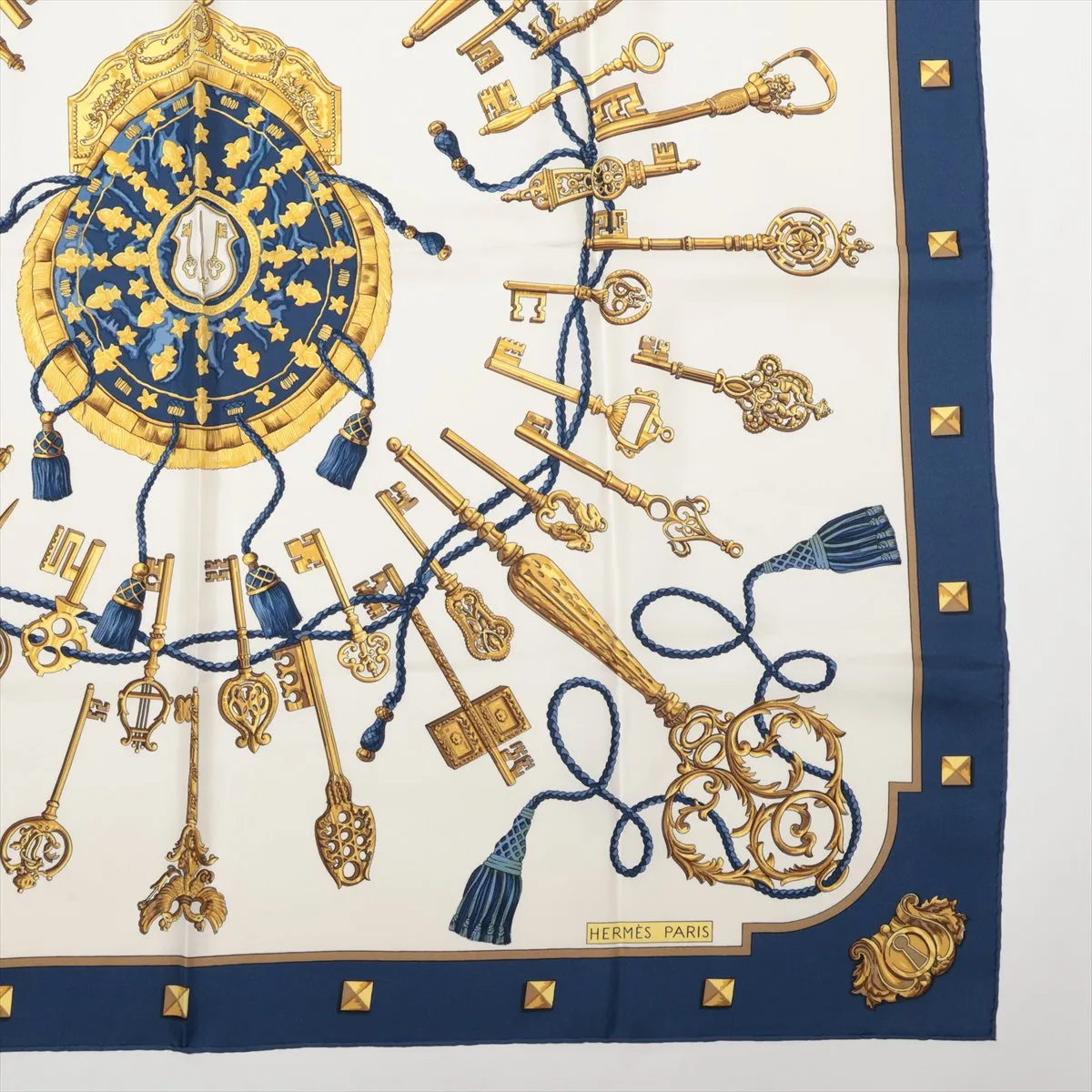 Carre90 LES CLES Key Scarf Silk Navy — view 4
