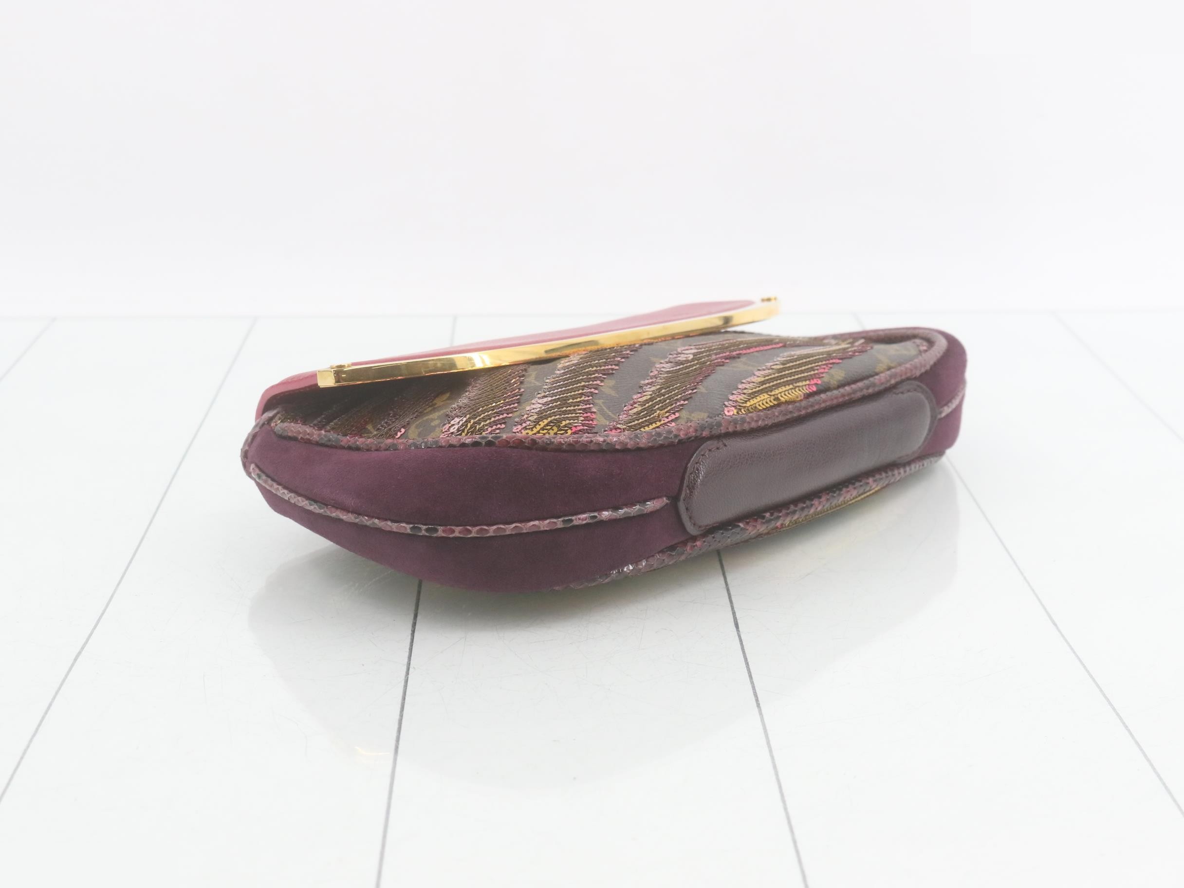 LV clutch bag — view 5