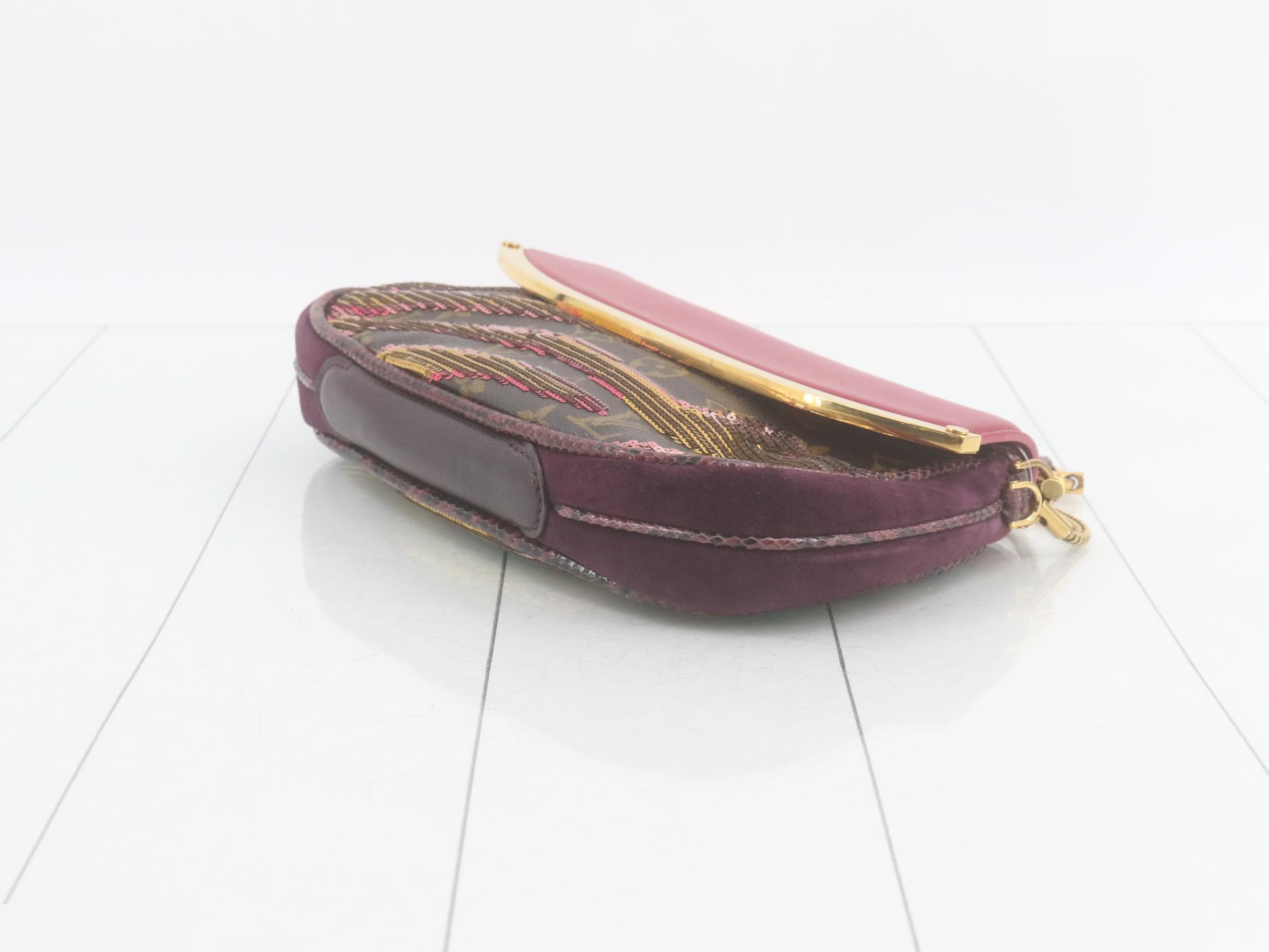 LV clutch bag — view 6