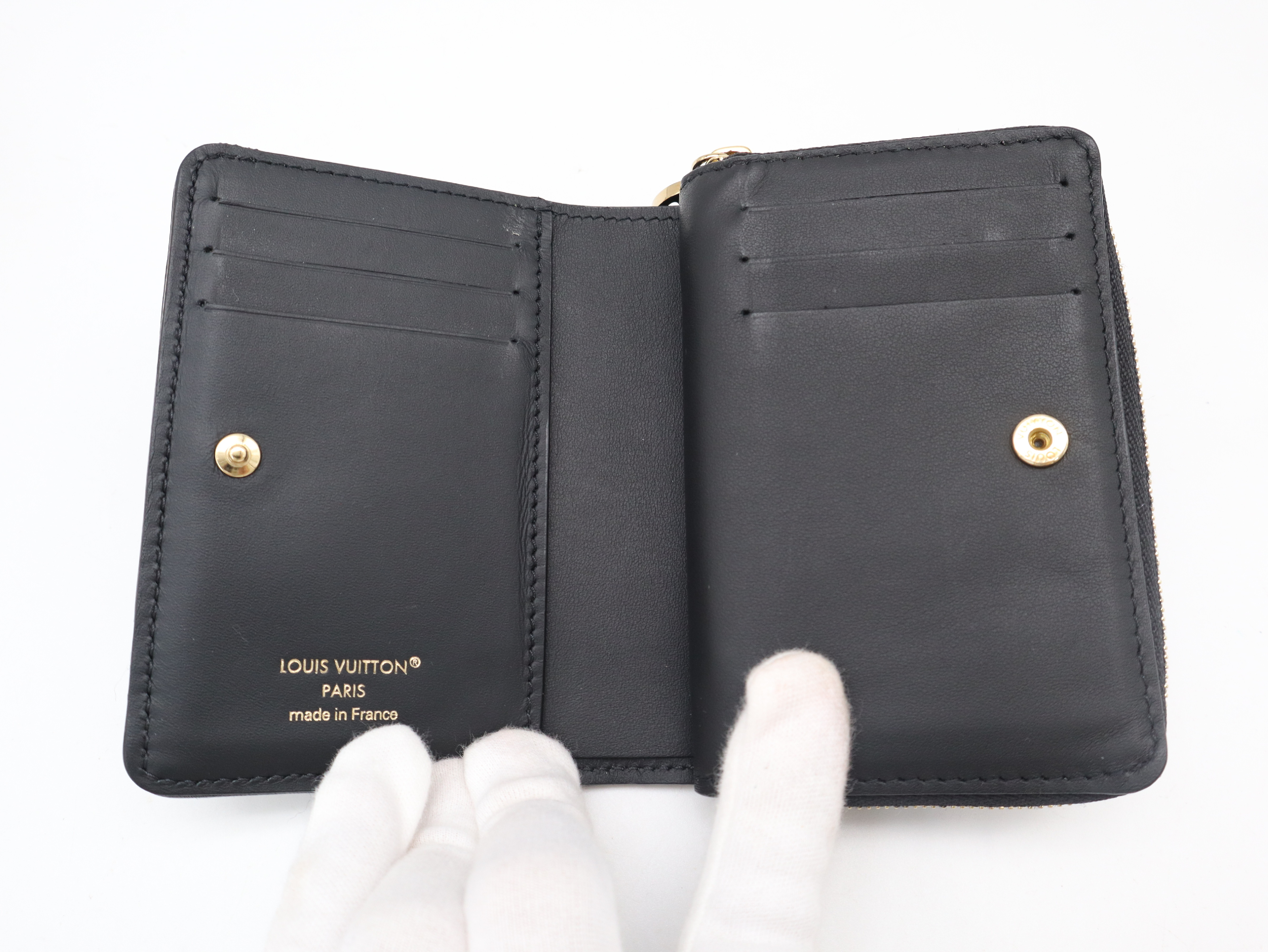 M81599 Monogram Portefeuille Lou Noir Wallet (RFID detected) — view 8