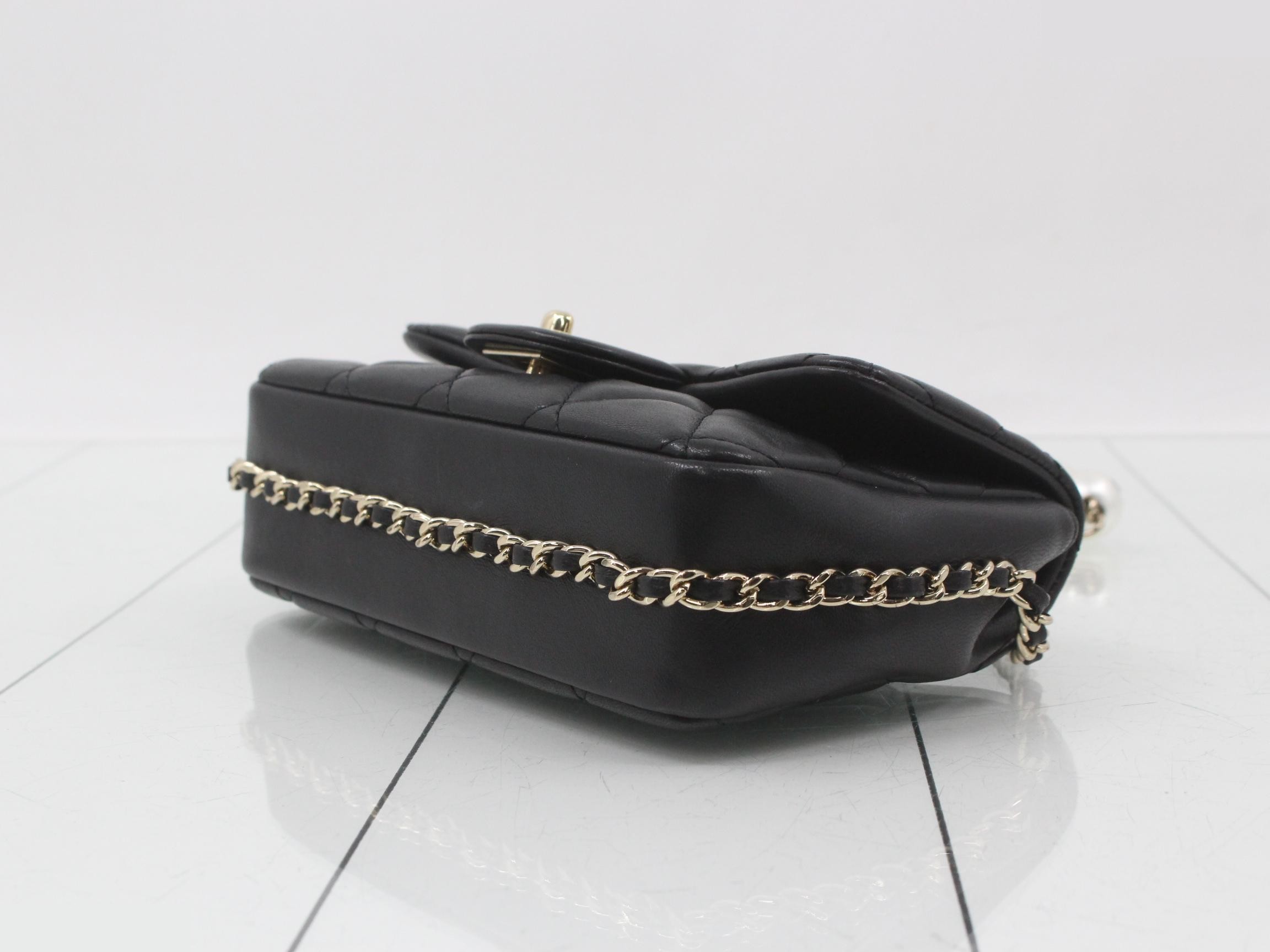 Matelassé Lambskin Turnlock Pearl Chain Shoulder Bag — view 6