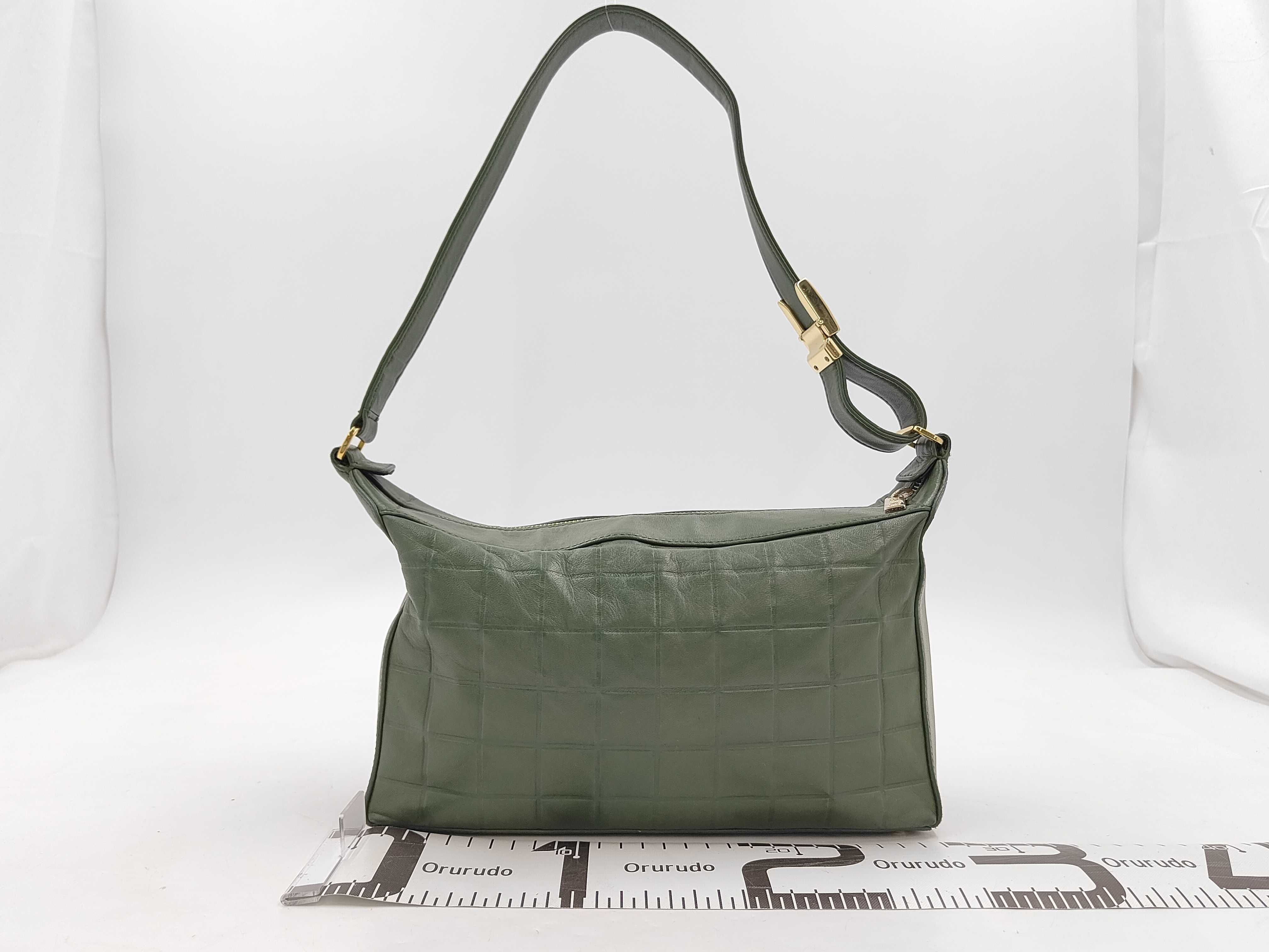 Lambskin Chocolate Bar Shoulder Bag, Zipper Opening, Green, W28cm, Tote Bag — view 2