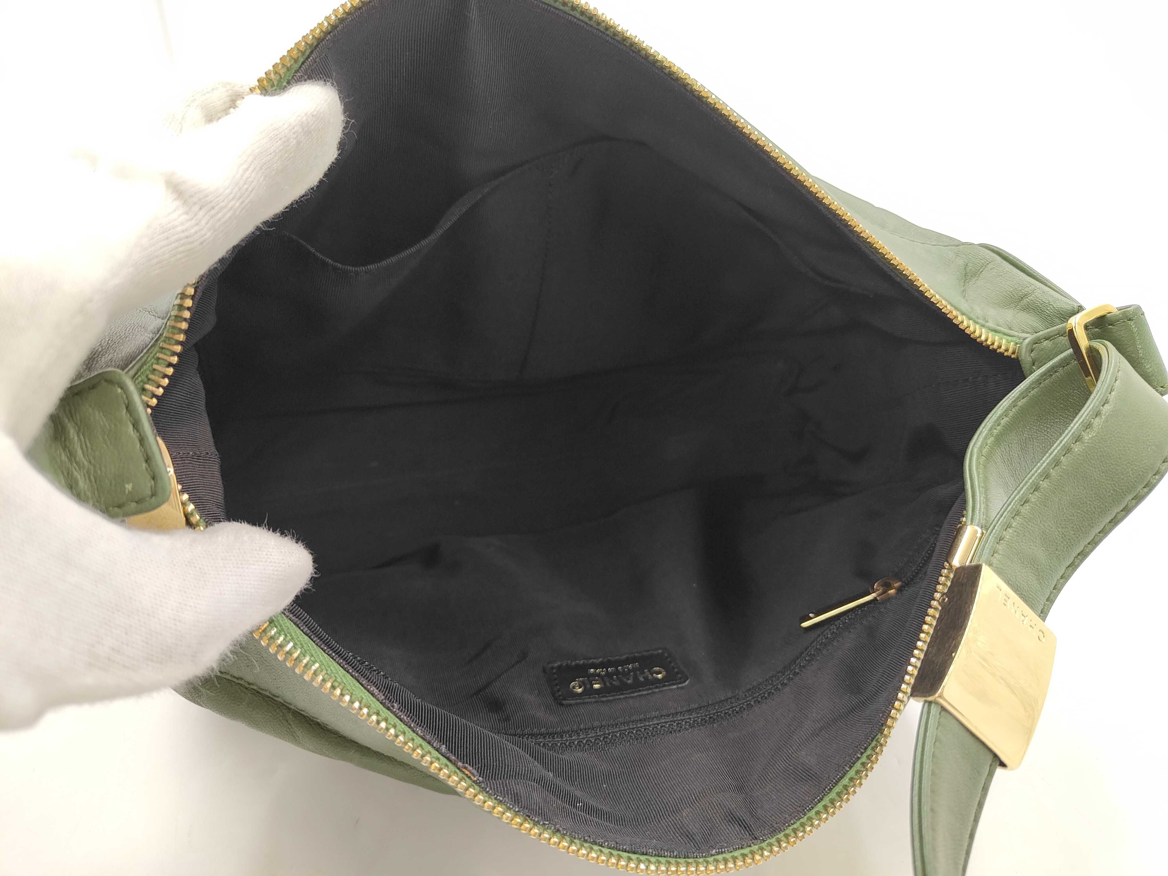 Lambskin Chocolate Bar Shoulder Bag, Zipper Opening, Green, W28cm, Tote Bag — view 9