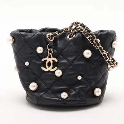 Matelassé Lambskin Chain Shoulder Bag, Pearl Black with Gold Hardware, 31129180, Serial Number 31