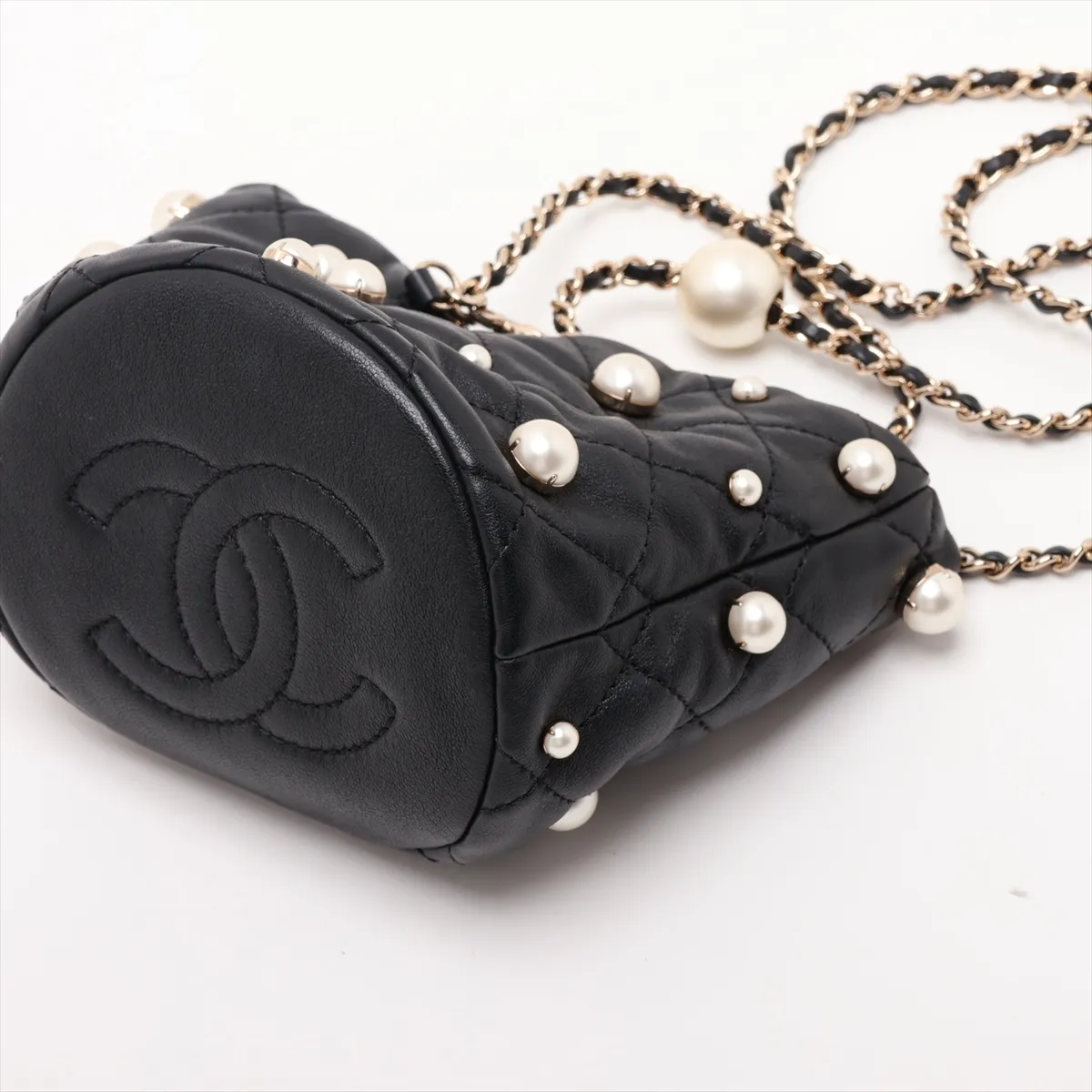 Matelassé Lambskin Chain Shoulder Bag, Pearl Black with Gold Hardware, 31129180, Serial Number 31 — view 3