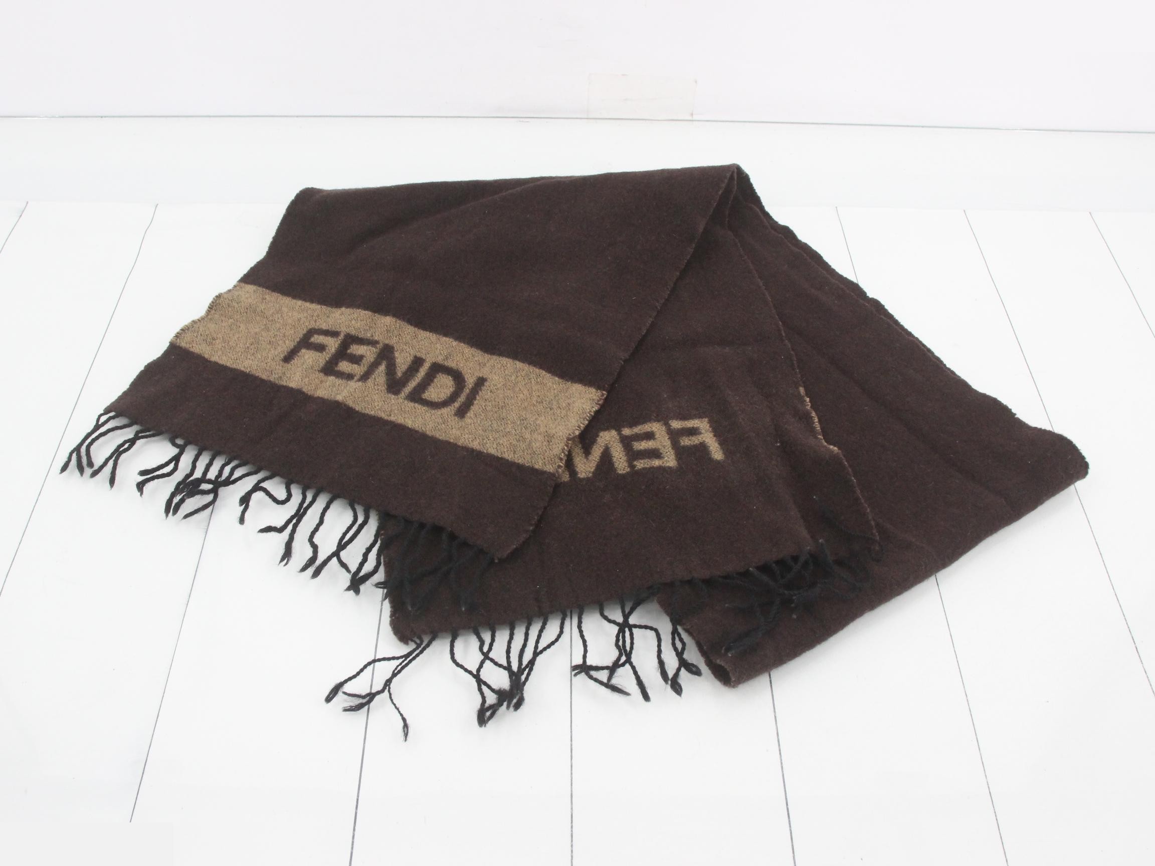 logo scarf, black — view 2