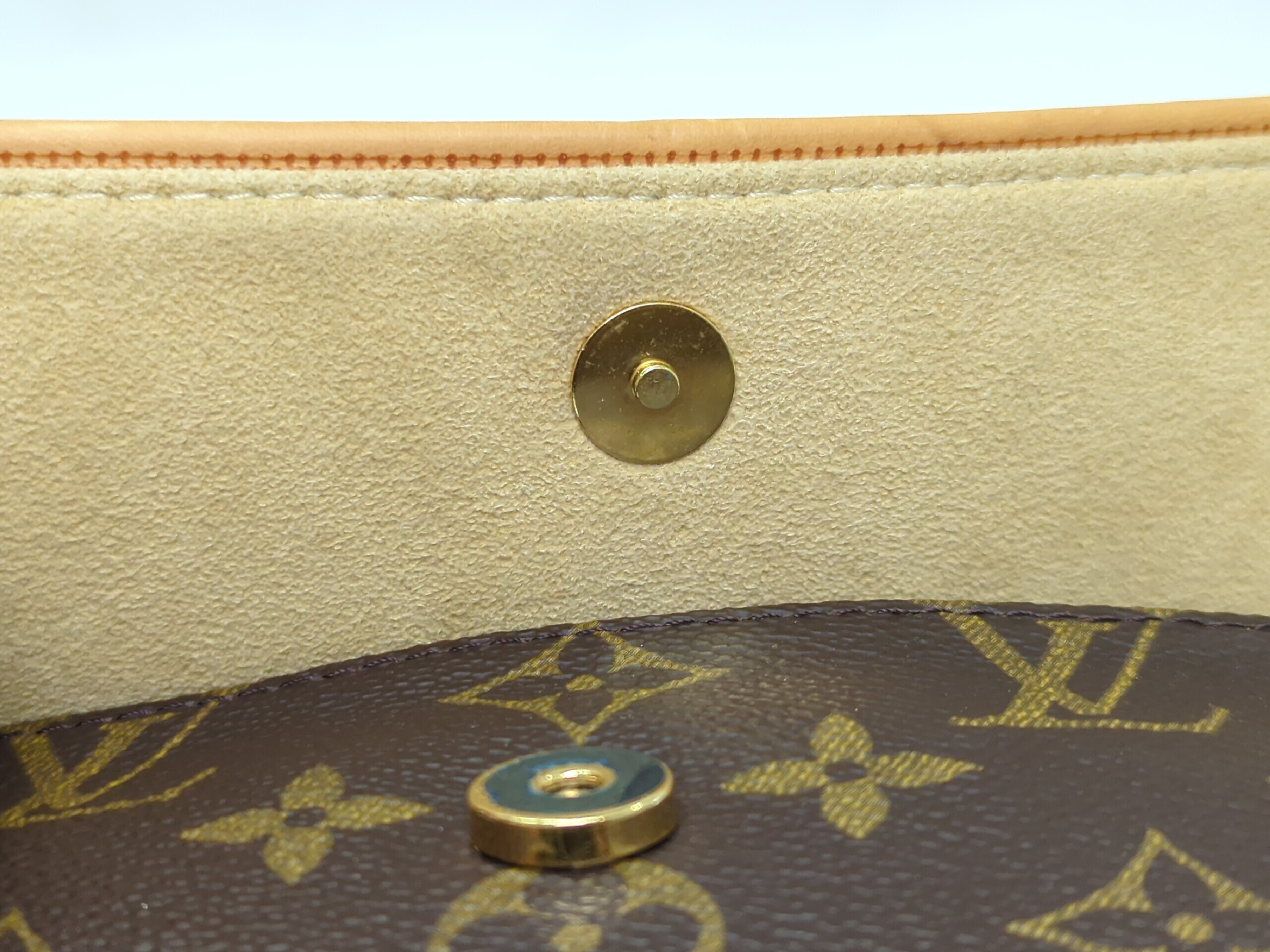 M51855 Monogram Pochette Florentine Handbag — view 6