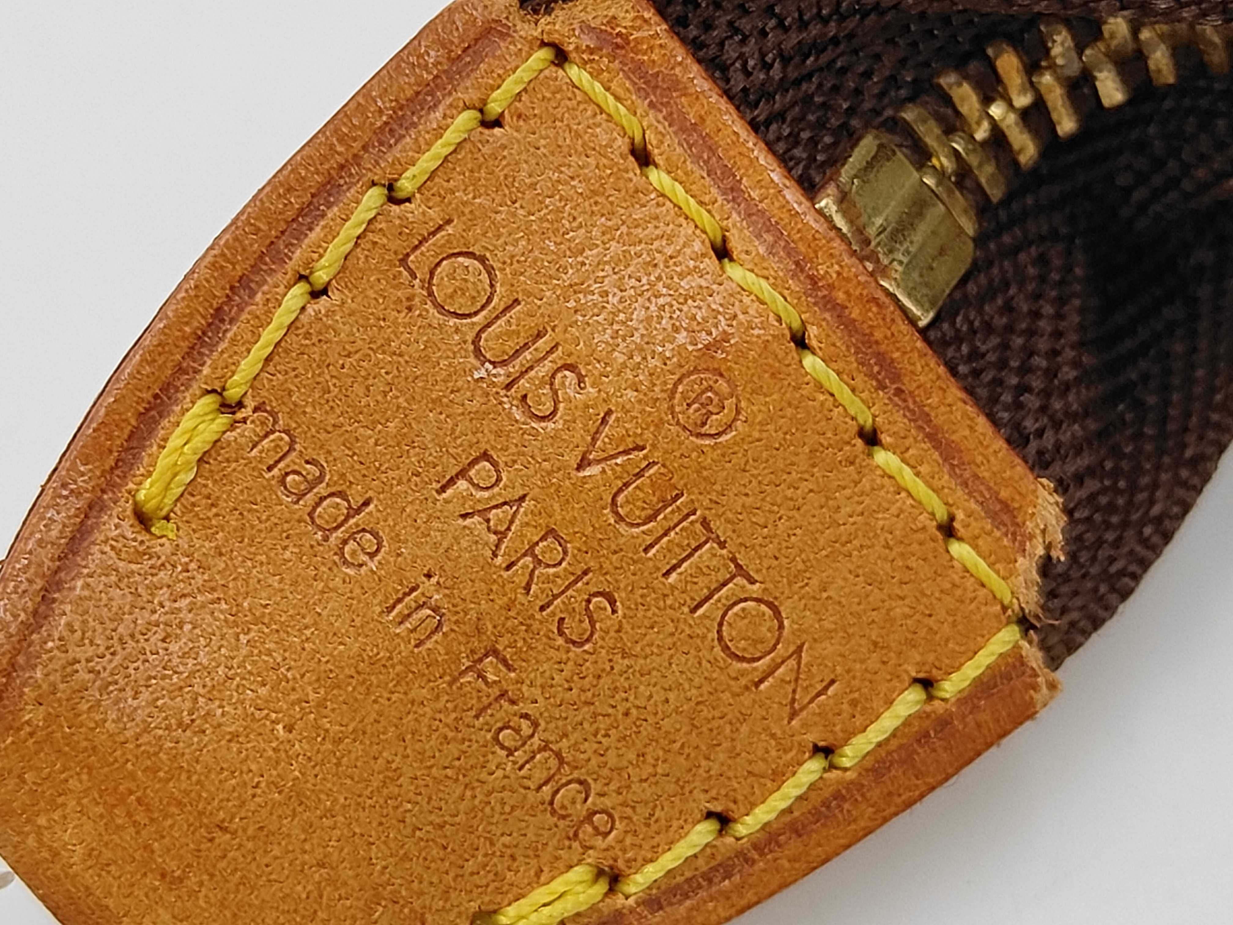 Monogram Louis Vuitton Monogram Pochette Accessoires Pouch — view 9