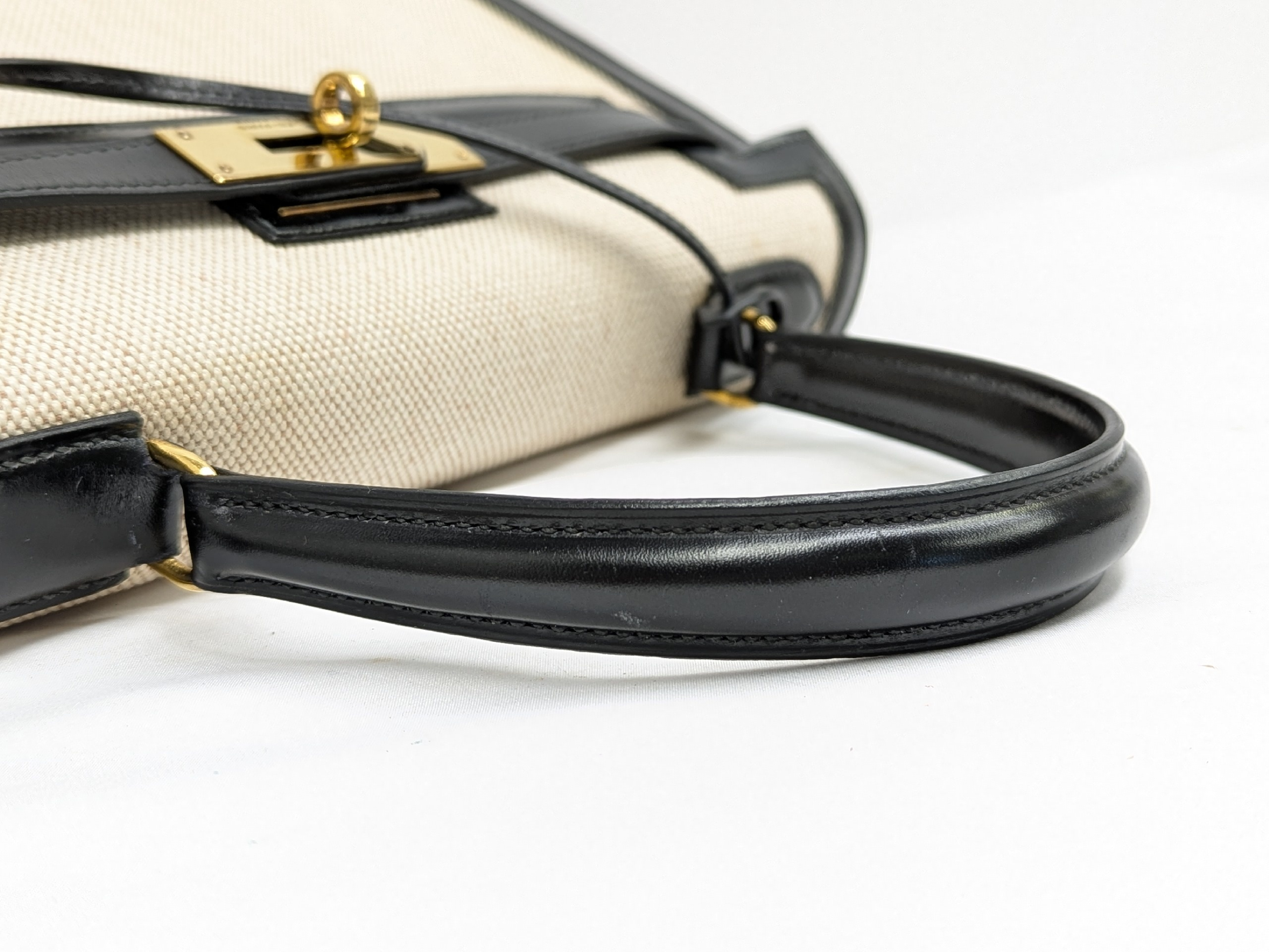 Kelly 28 Toile H Box Calf Black Gold Hardware J Stamp Handbag — view 6