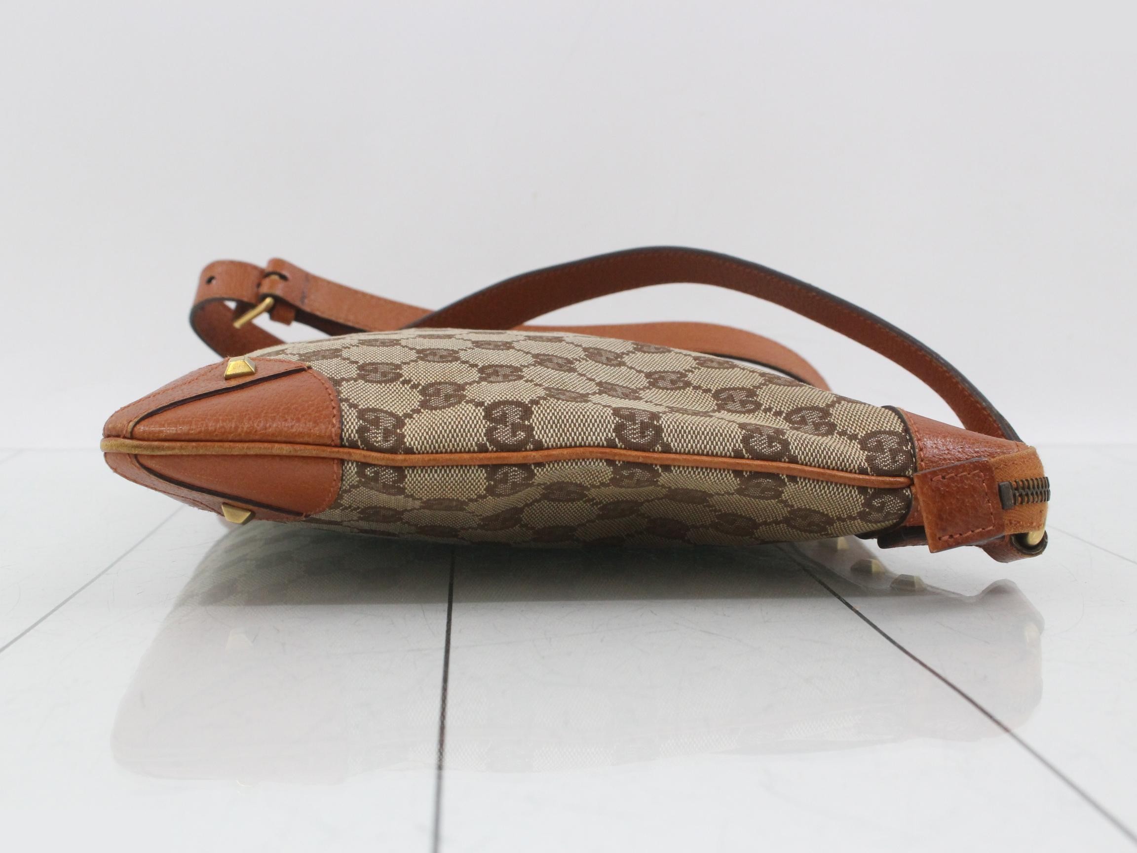 GG Canvas (Bag) Studs 120893 Shoulder Bag — view 3