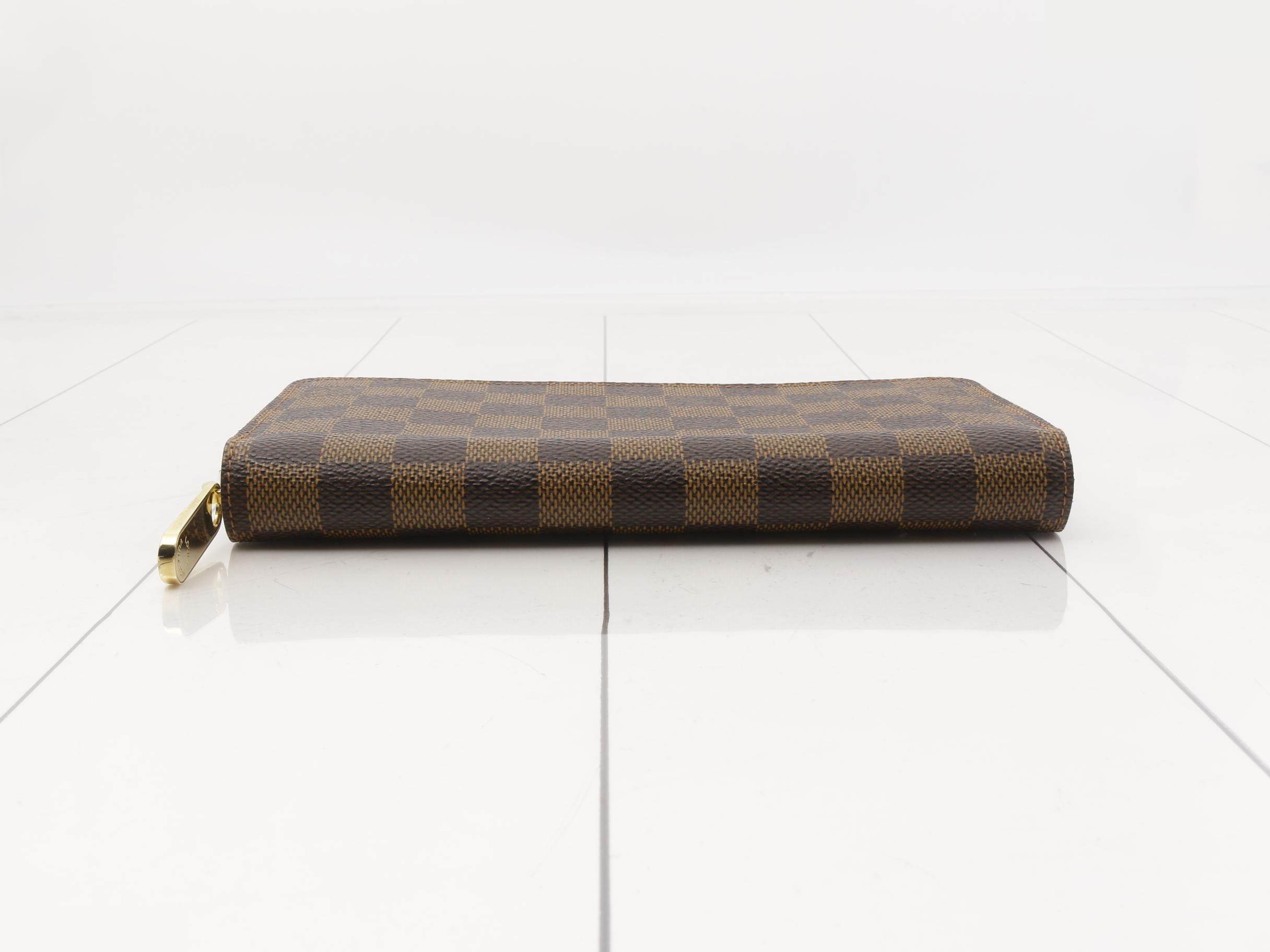 Zippy Wallet — view 3