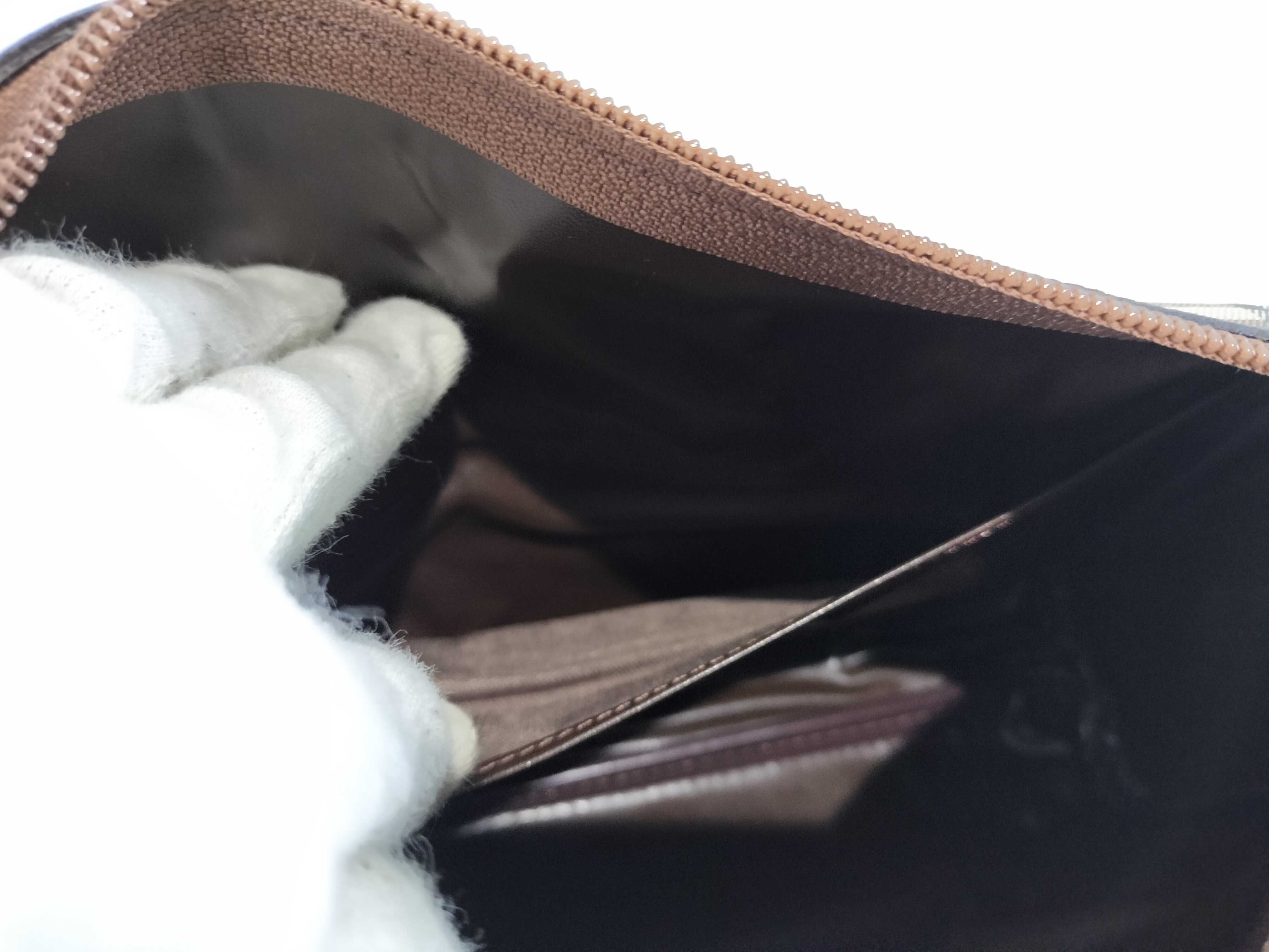 Burberry's Plaid Clutch Bag with Tag Clutch Bag — view 8