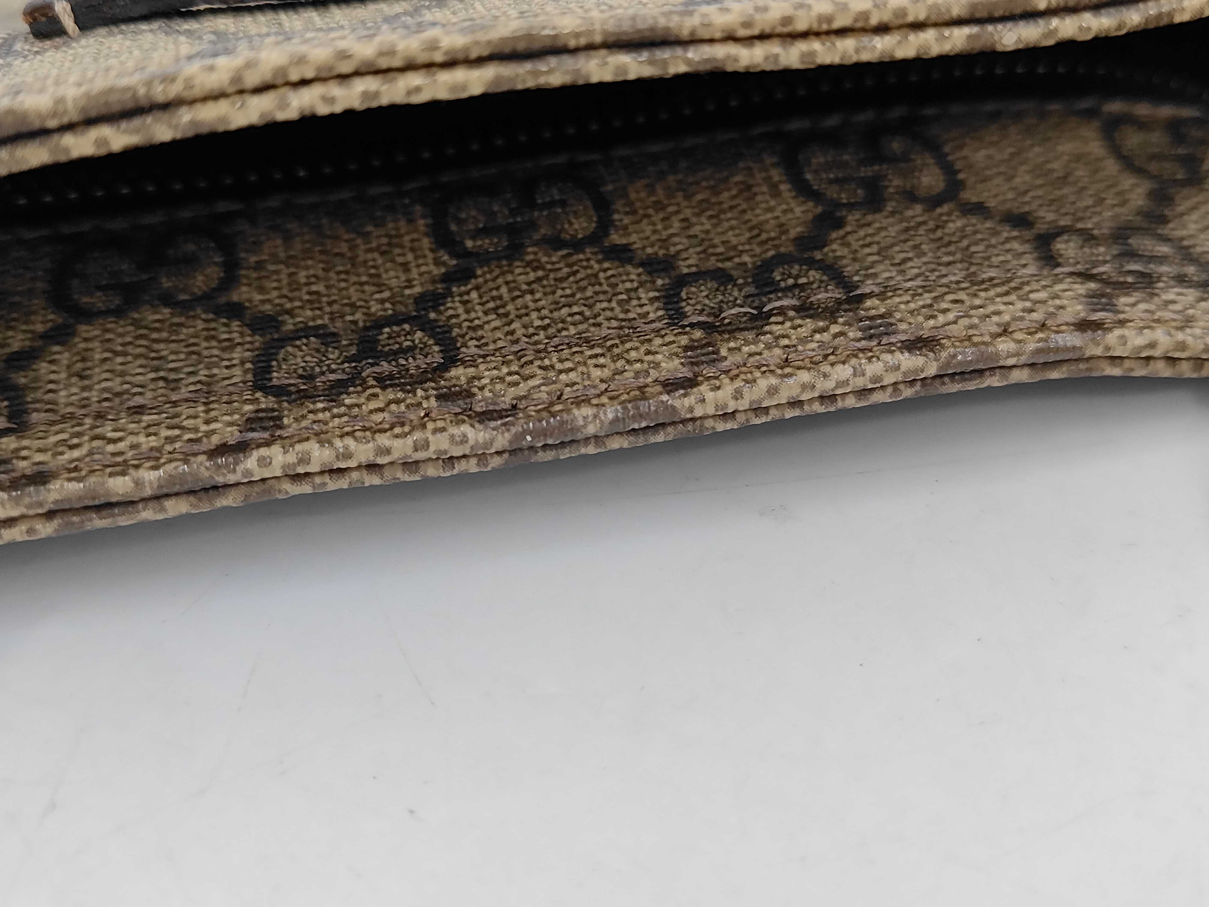 GG Supreme Messenger Bag Shoulder Bag — view 8