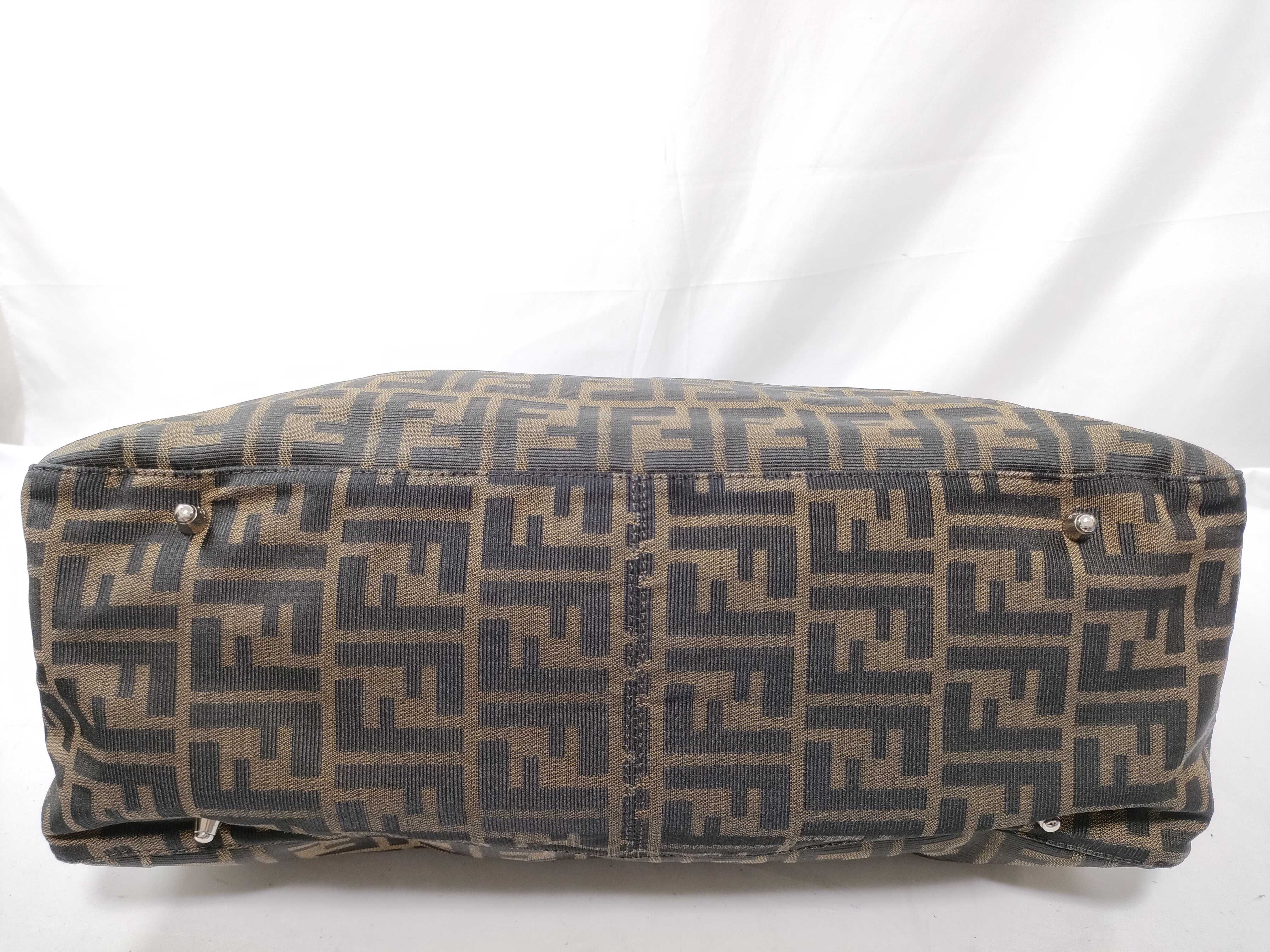 Zucca pattern Fendi Zucca canvas x leather handbag brown 26329 tote bag — view 5