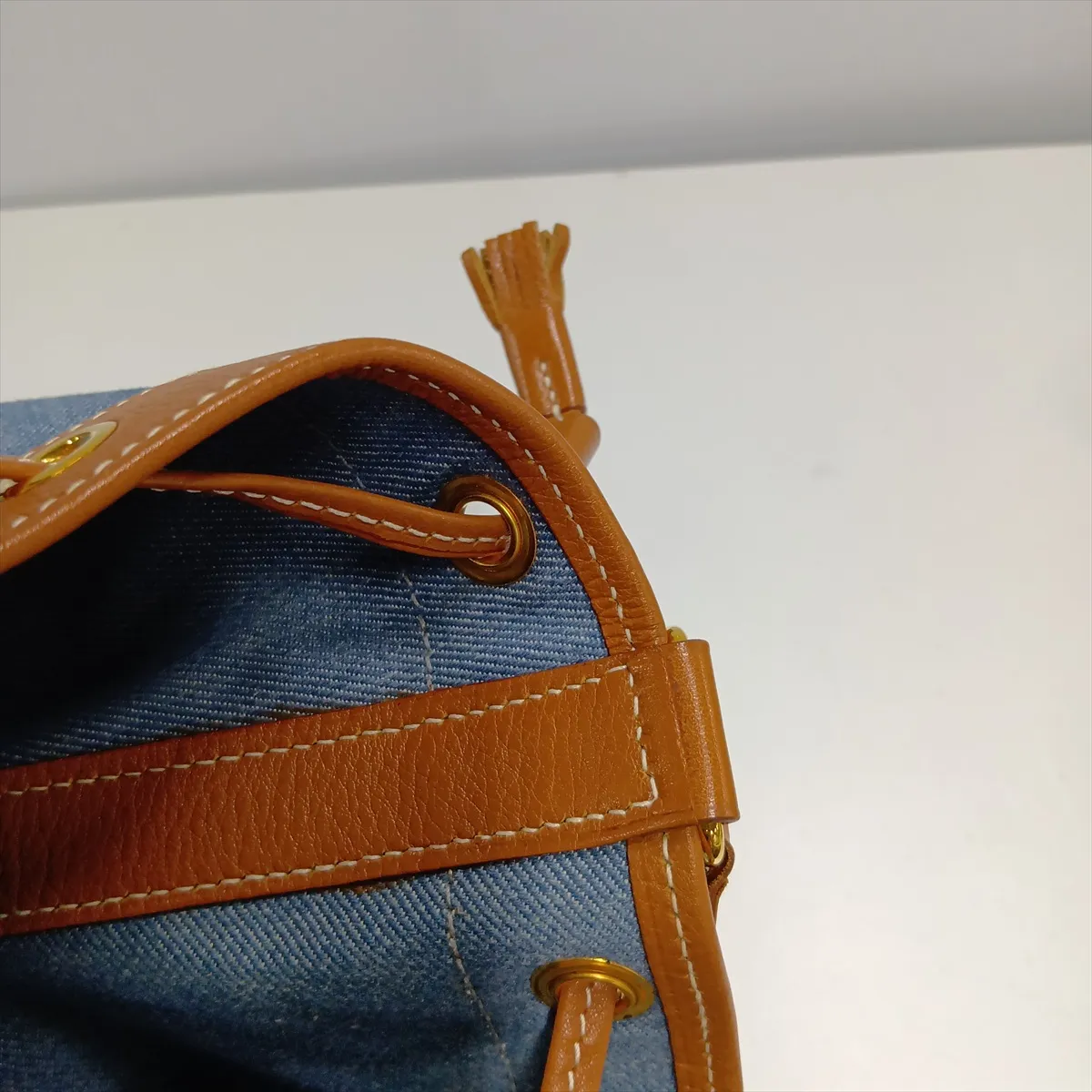 Market PM Toile Jean Leather Blue x Natural Gold Hardware Z: 1996 — view 10