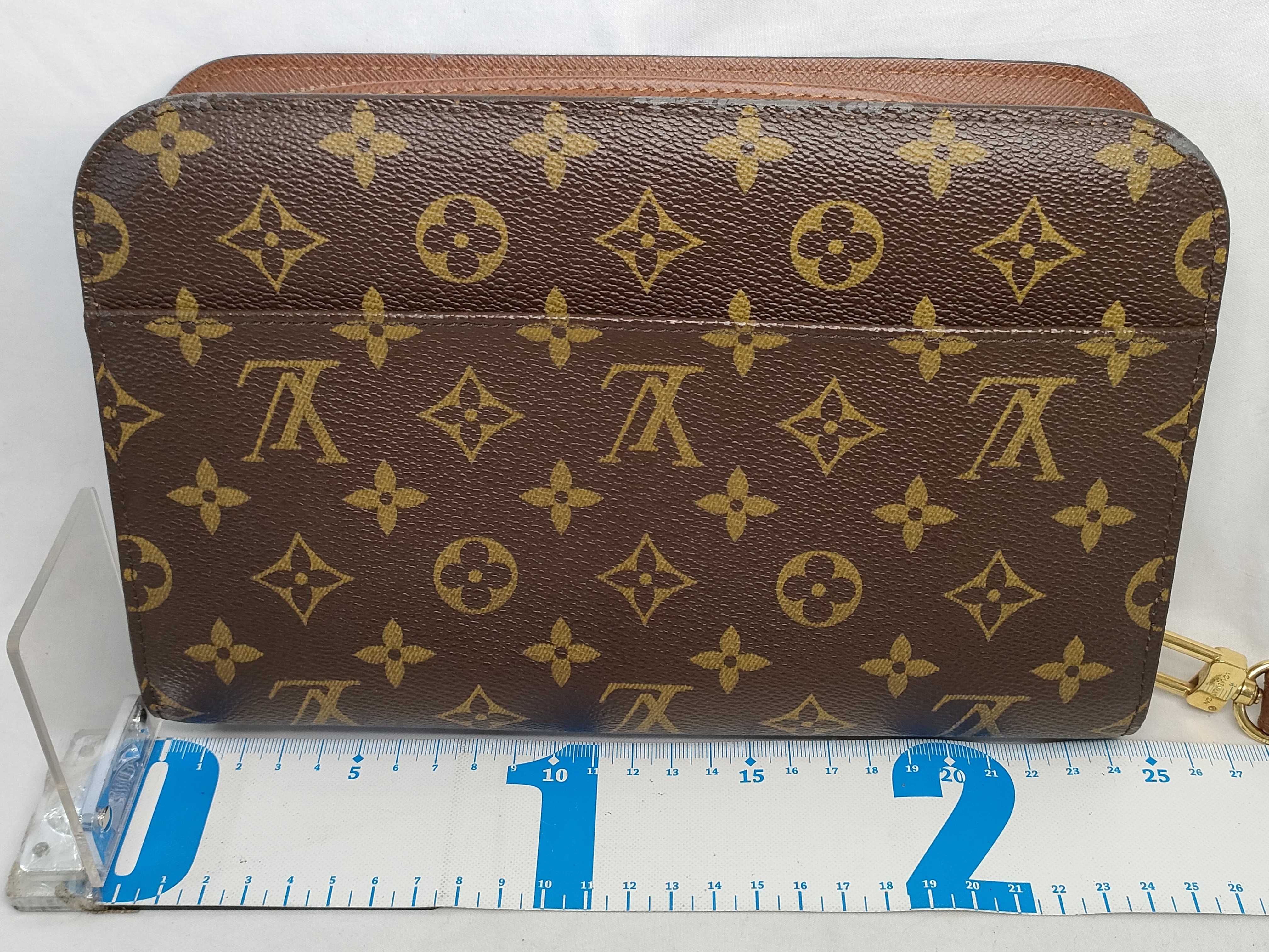 Monogram Louis Vuitton Clutch AR4058 Clutch Bag — view 2
